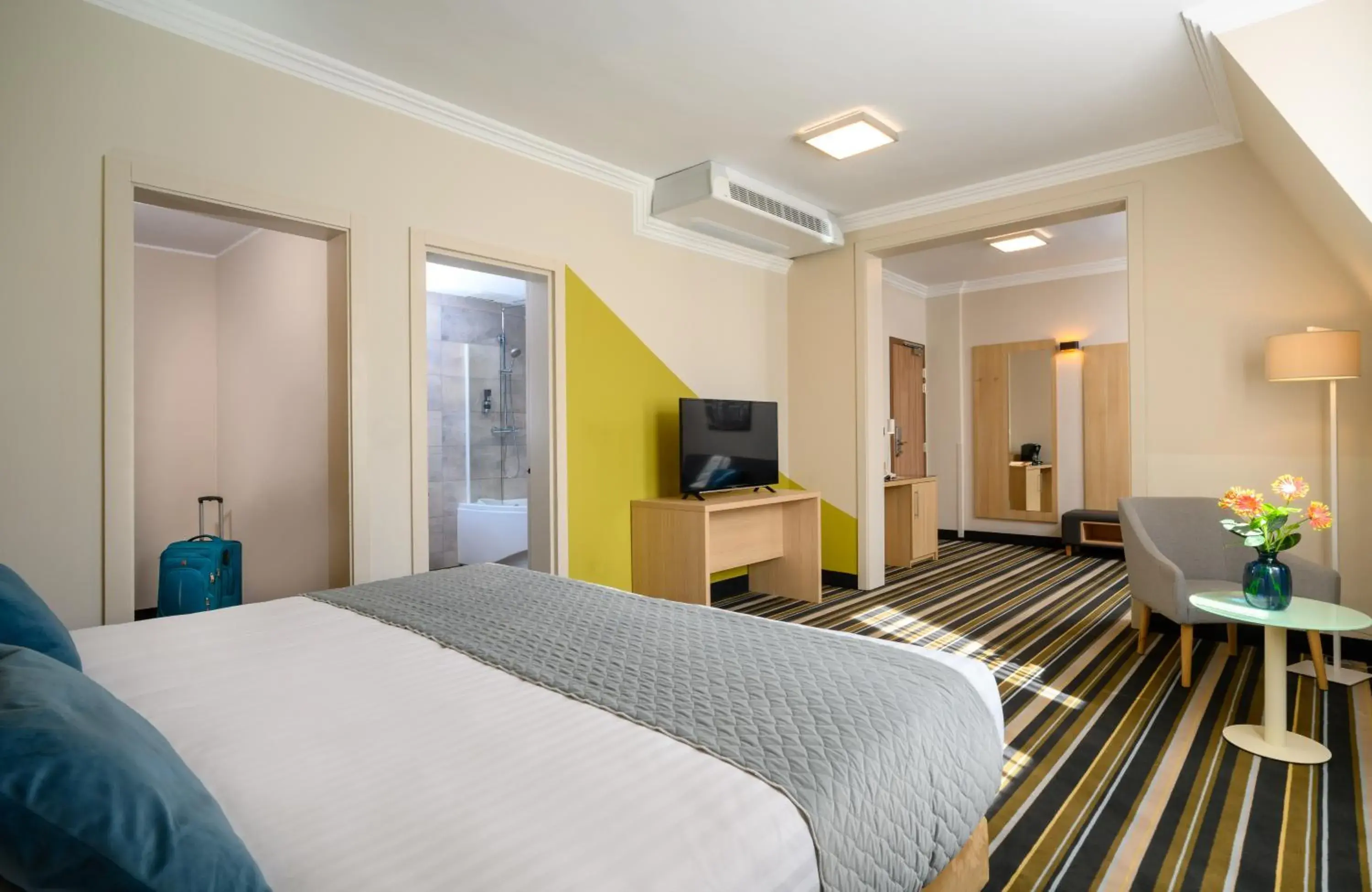 Junior Suite in Leonardo Hotel Budapest Junior Suite in Leonardo Hotel Budapest