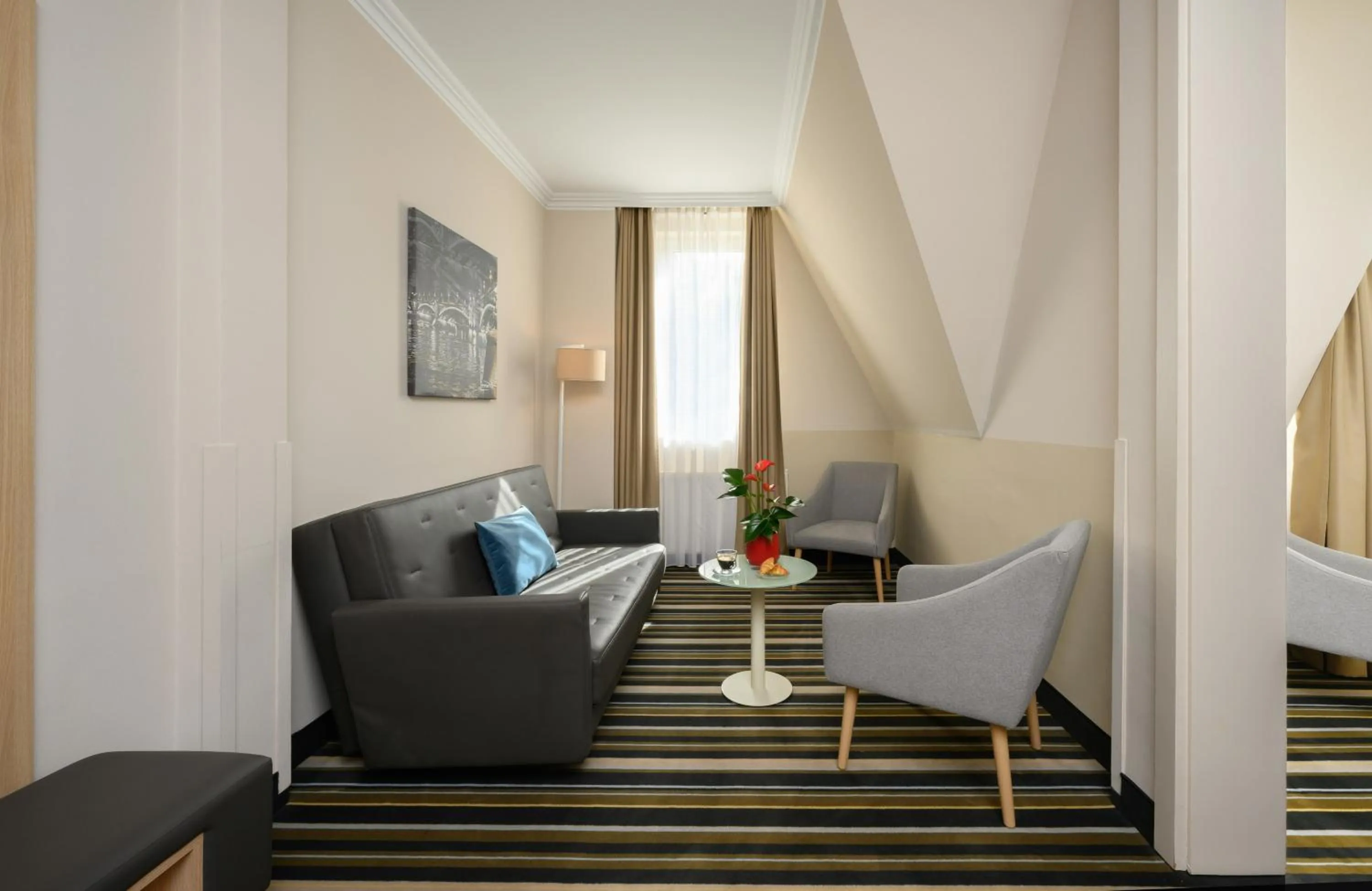 Photo of the whole room in Leonardo Hotel Budapest