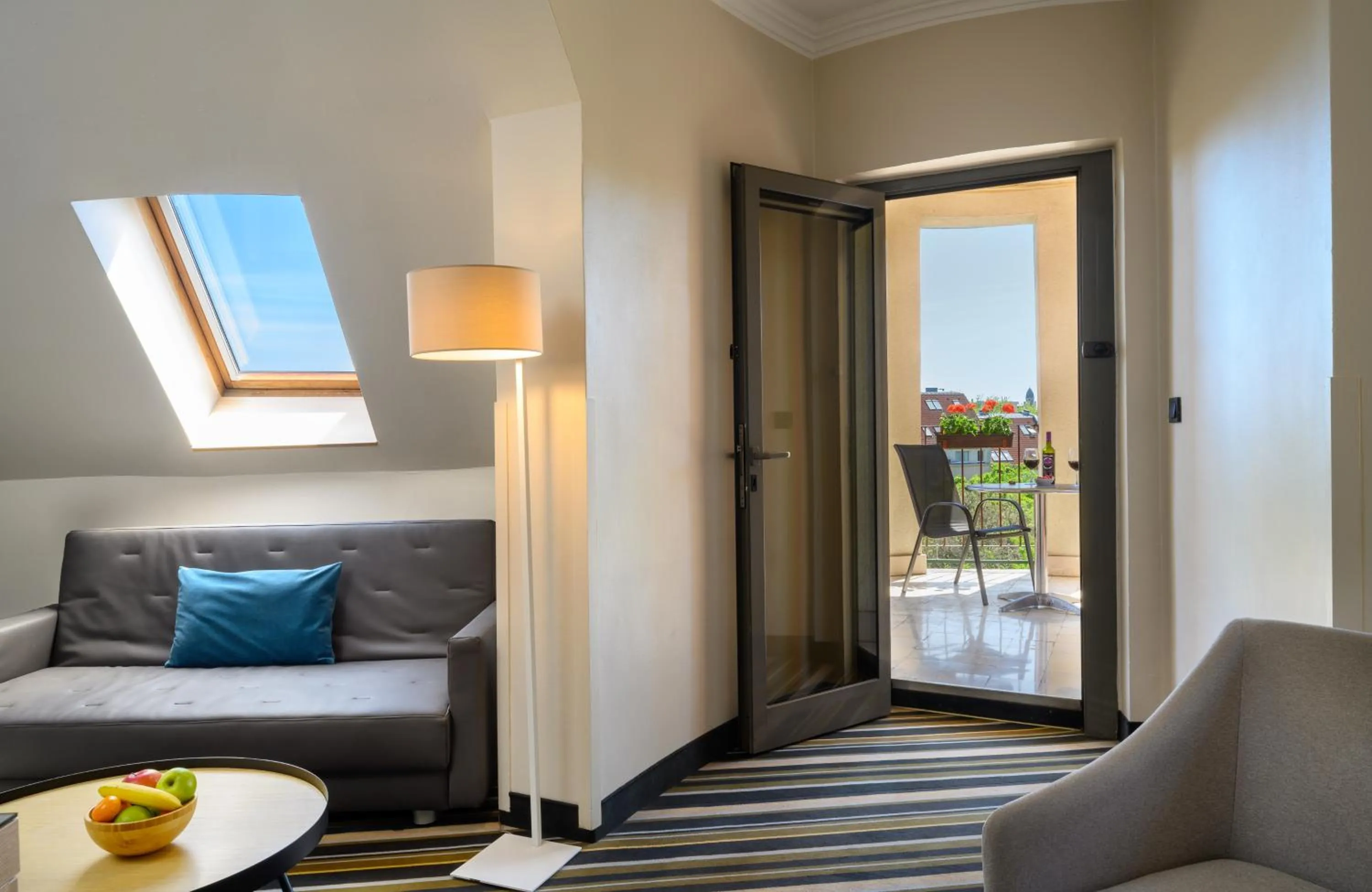 Bed in Leonardo Hotel Budapest