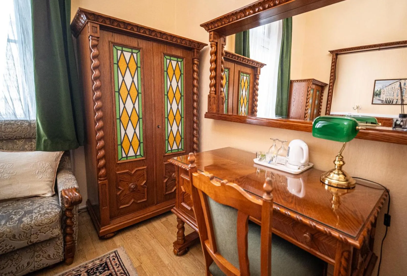 Seating area in Tisza Hotel