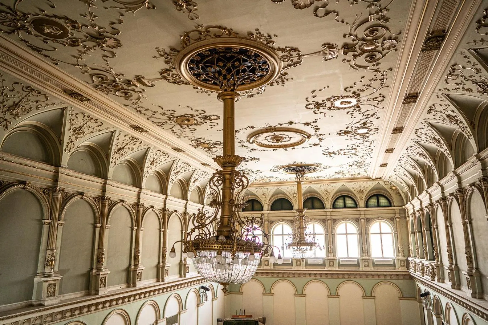 Property building in Tisza Hotel