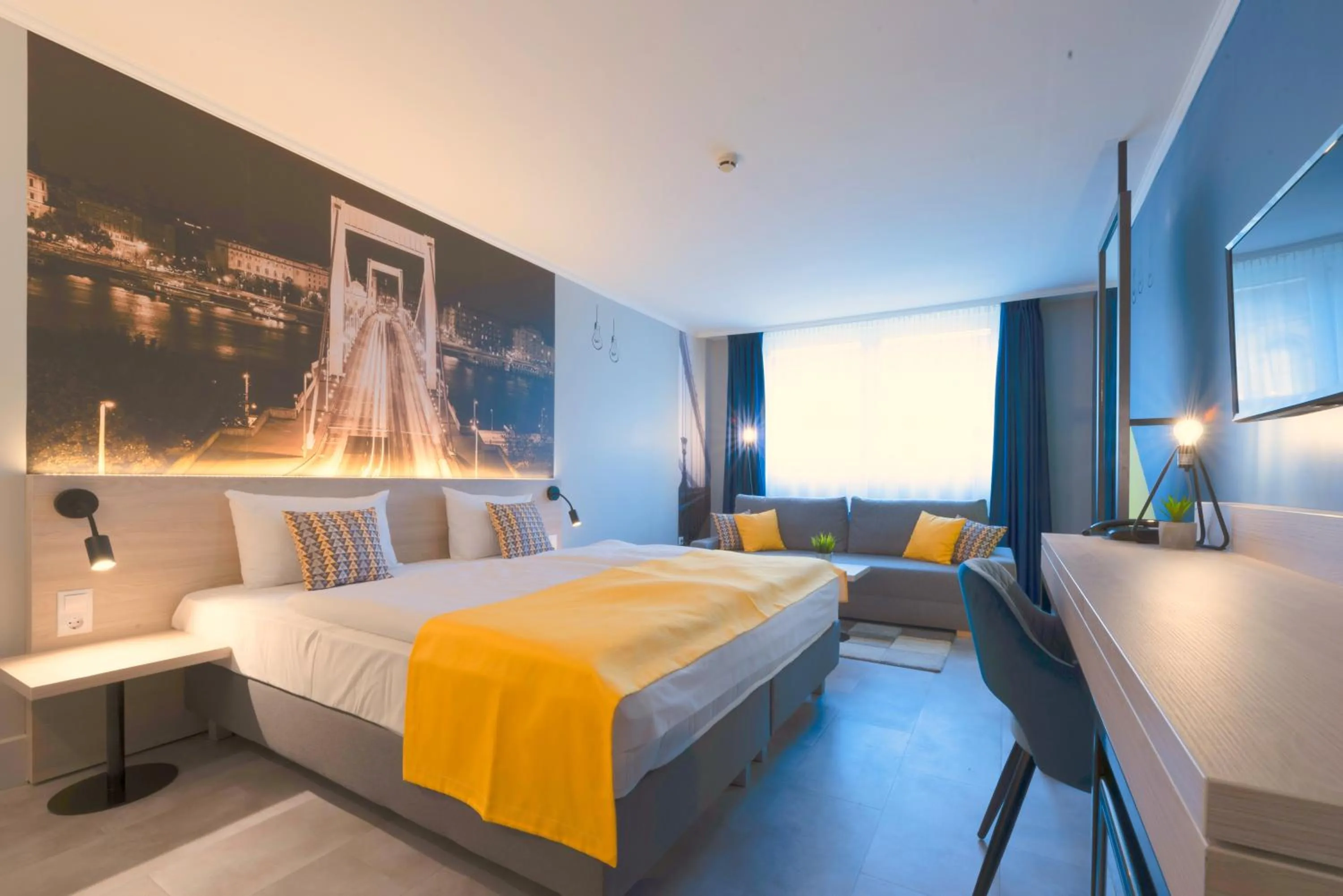 Bed in Impulso Fashion Hotel