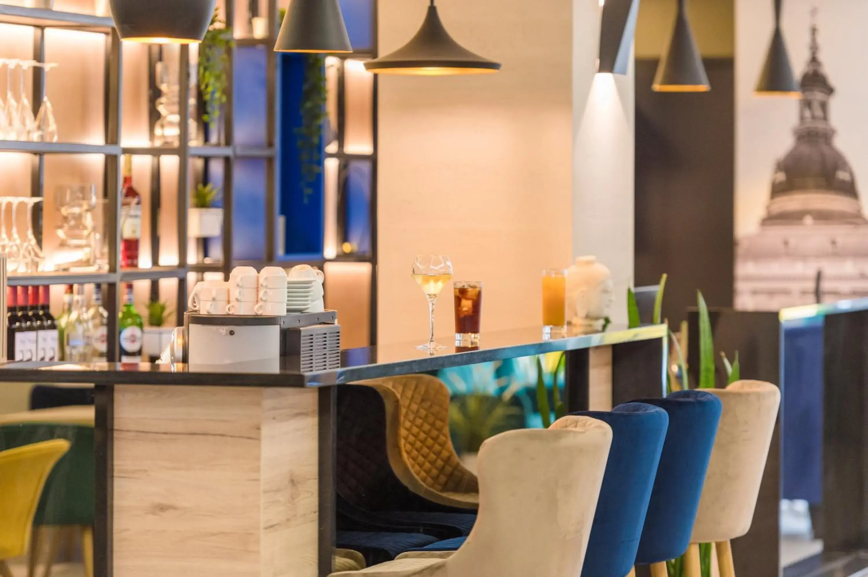 Lounge or bar in Impulso Hotel by Mellow Mood Hotels Lounge or bar in Impulso Hotel by Mellow Mood Hotels