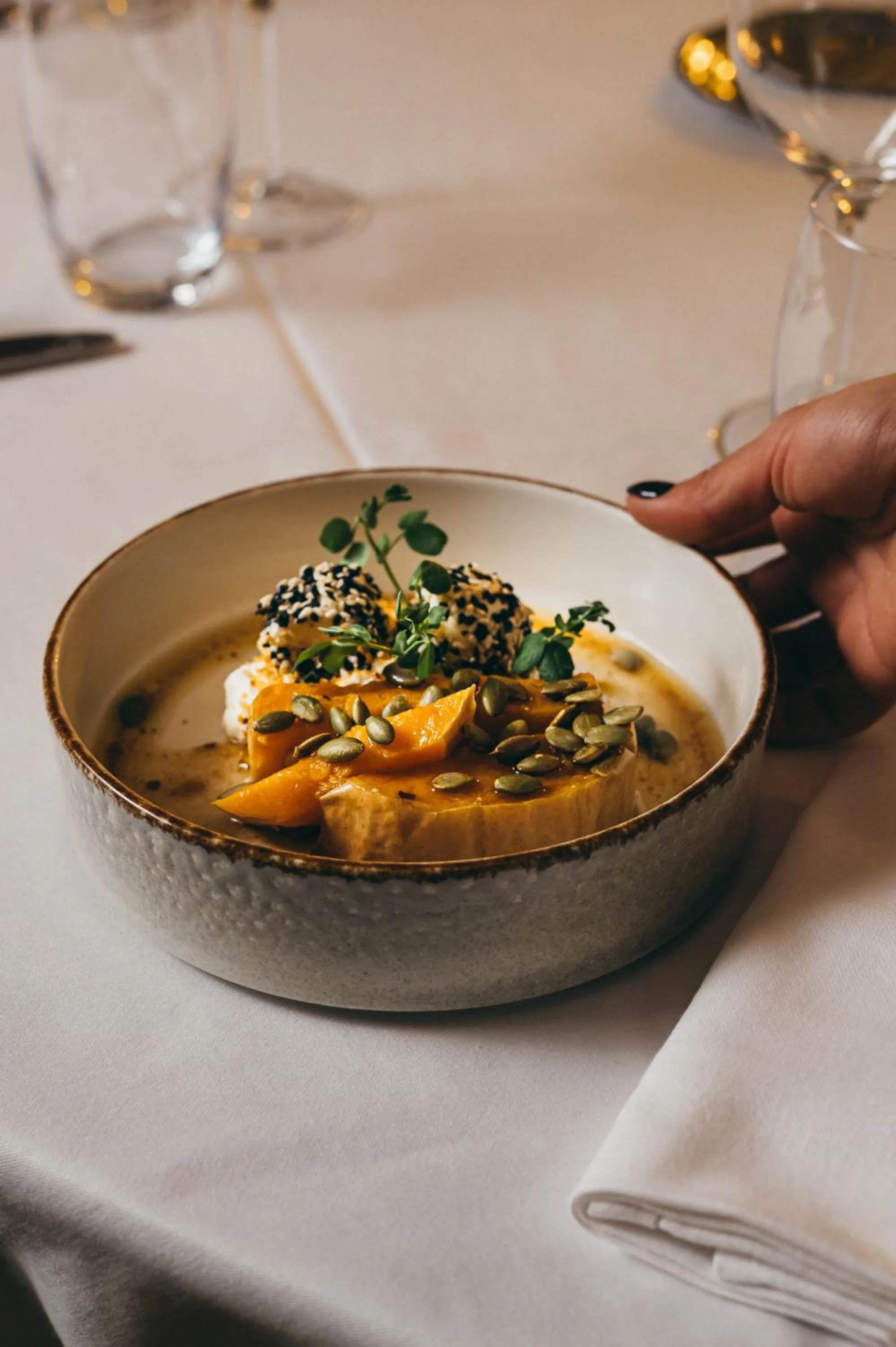 Restaurant/places to eat in Auberge du Rédier - Logis Hôtels