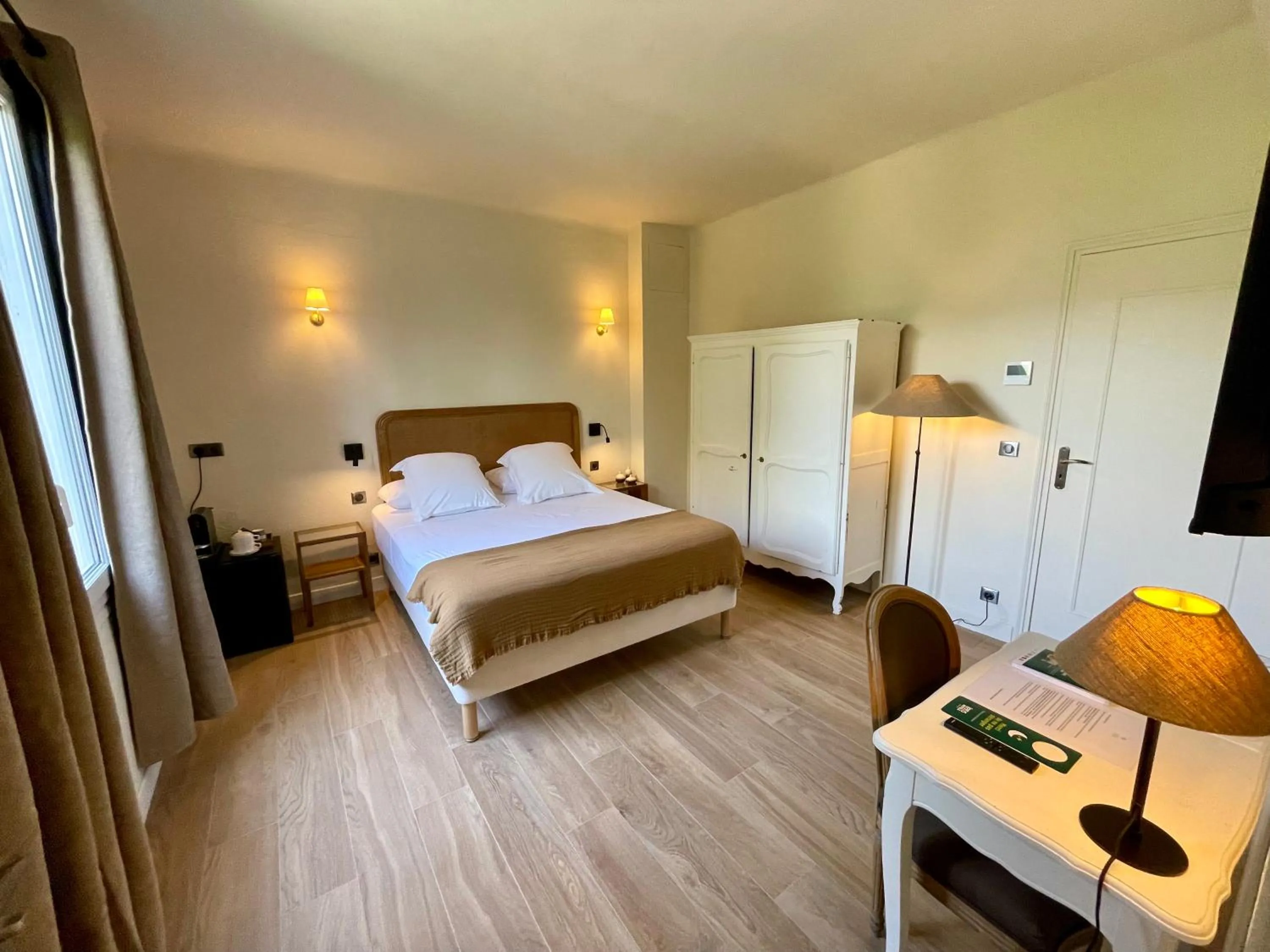 Double Room with Mountain View in Auberge du Rédier - Logis Hôtels