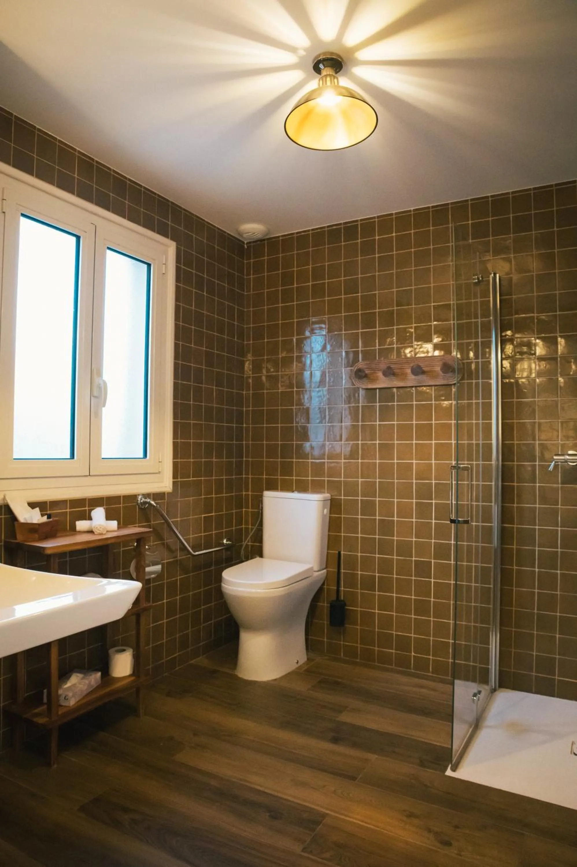Bathroom in Auberge du Rédier - Logis Hôtels