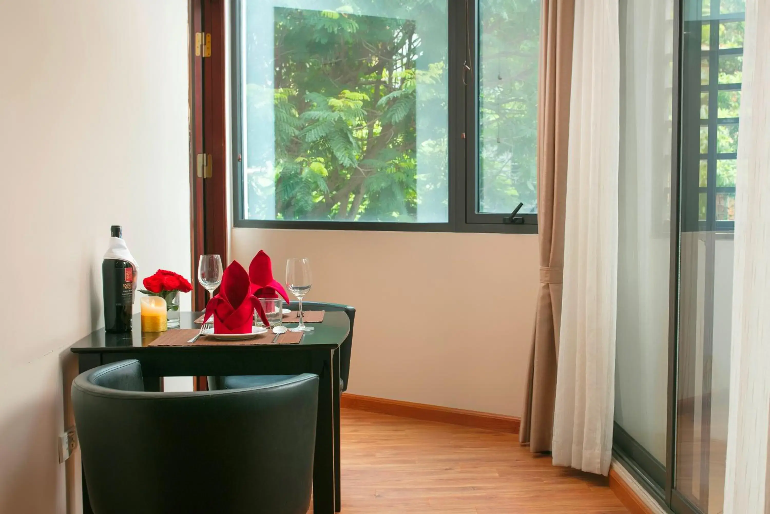 HB Serviced Apartment - 12 Trần Quý Kiên HB Serviced Apartment - 12 Trần Quý Kiên