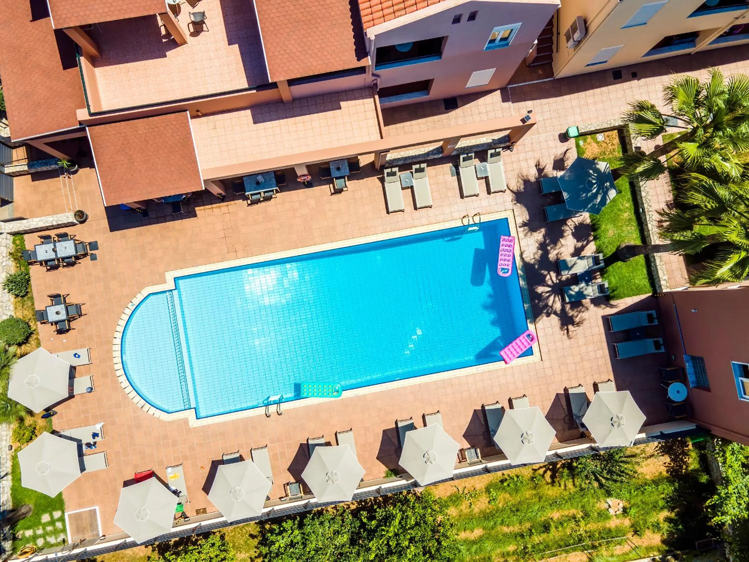 Property building in Theos Holidays Apartments