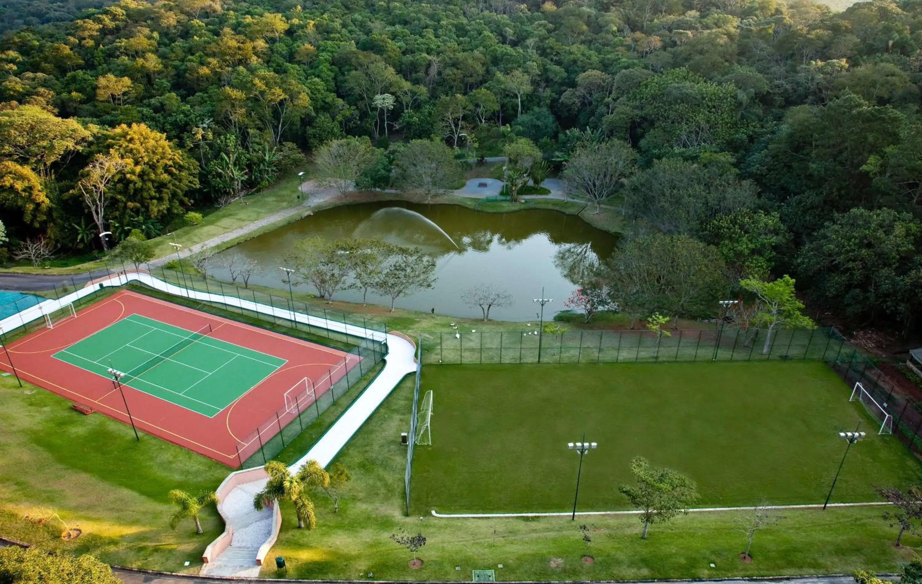 Property building in Almenat Embu Das Artes Sao Paulo, Tapestry Collection Property building in Almenat Embu Das Artes Sao Paulo, Tapestry Collection