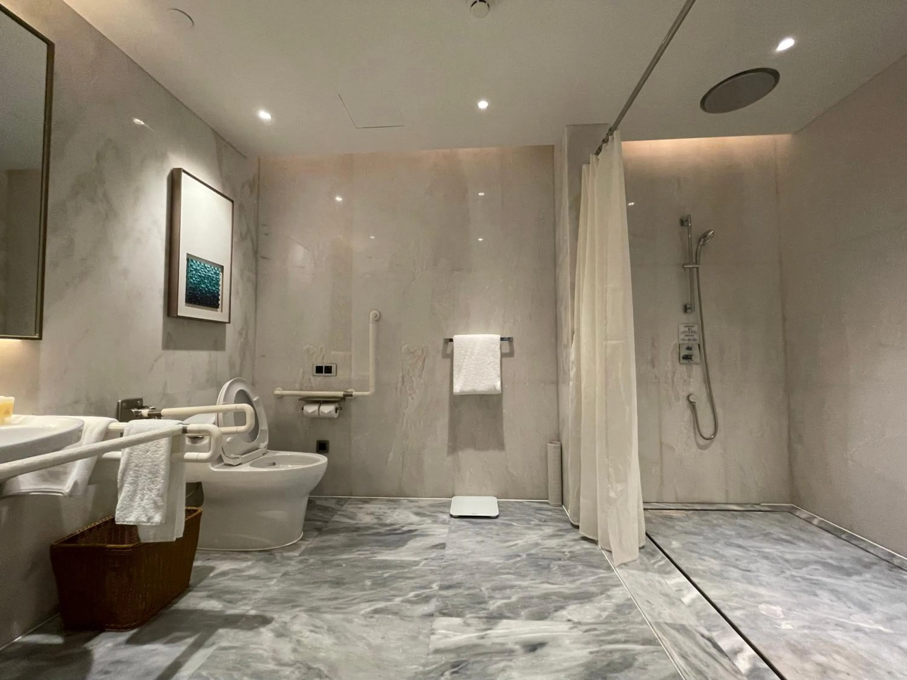 Toilet in Wyndham Garden Jinjiang