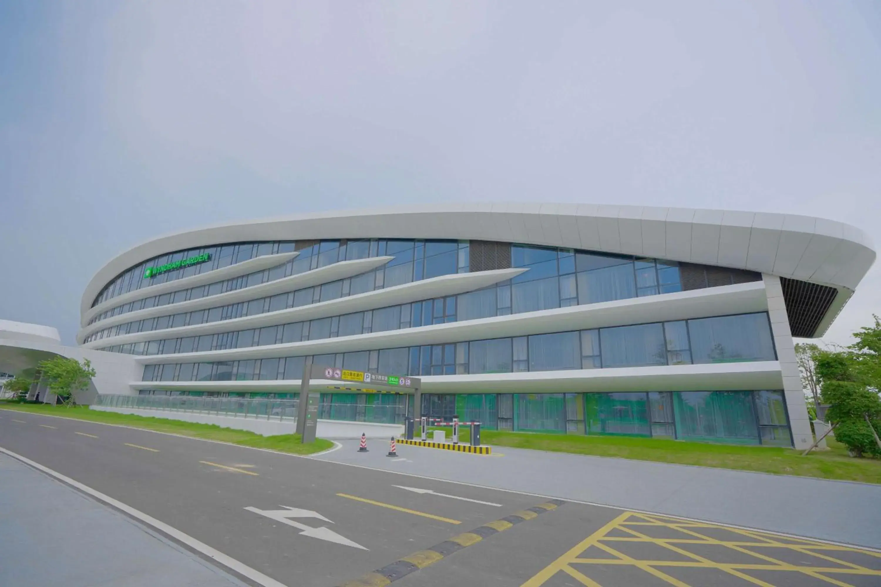 Property building in Wyndham Garden Jinjiang Property building in Wyndham Garden Jinjiang