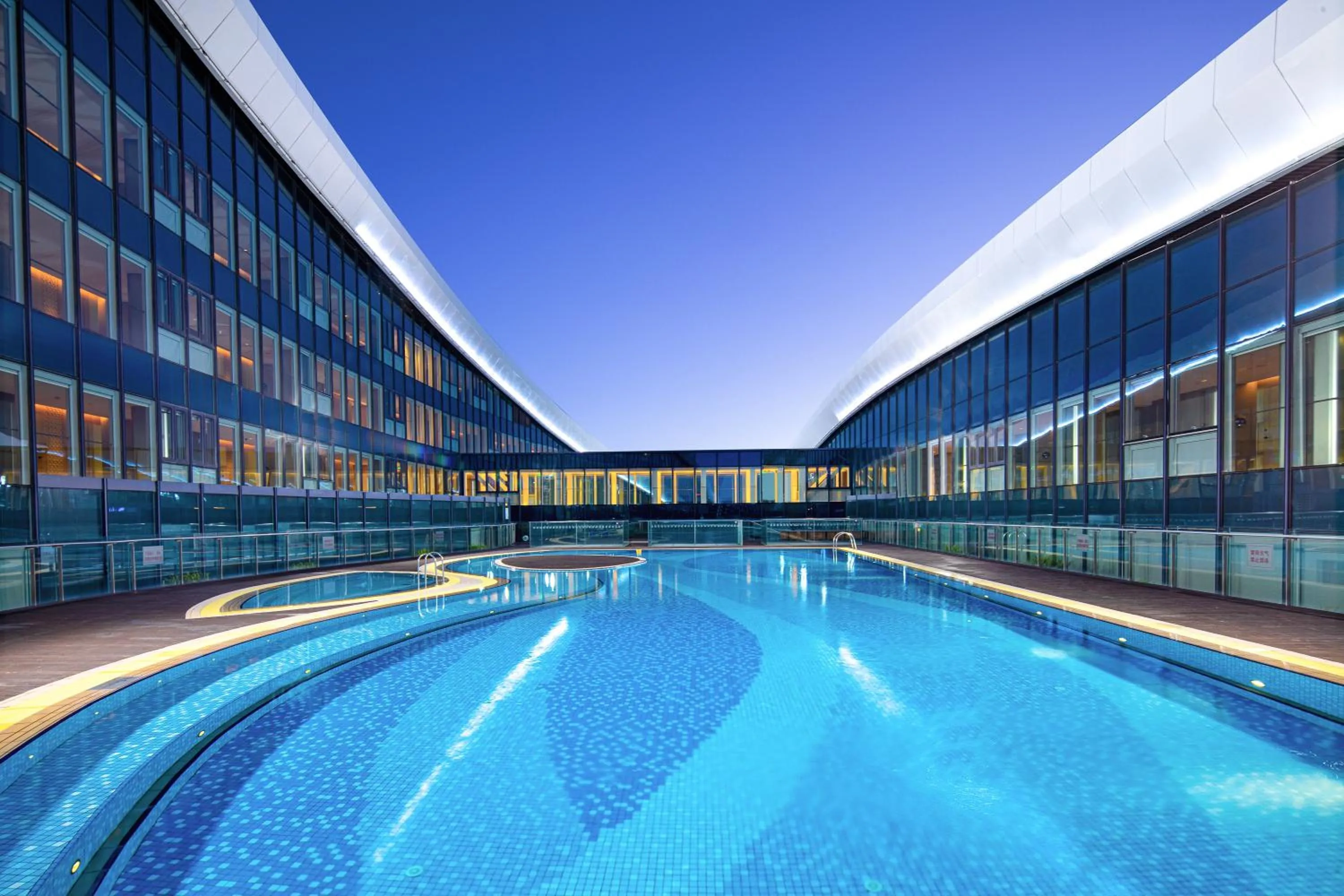 Pool view in Wyndham Garden Jinjiang