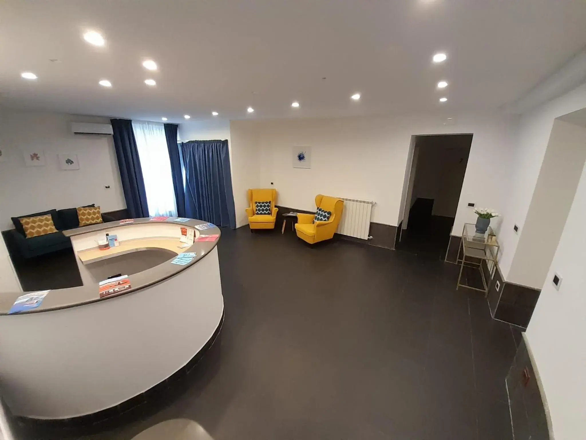 Lobby or reception in Yacht Club Angioino Lobby or reception in Yacht Club Angioino