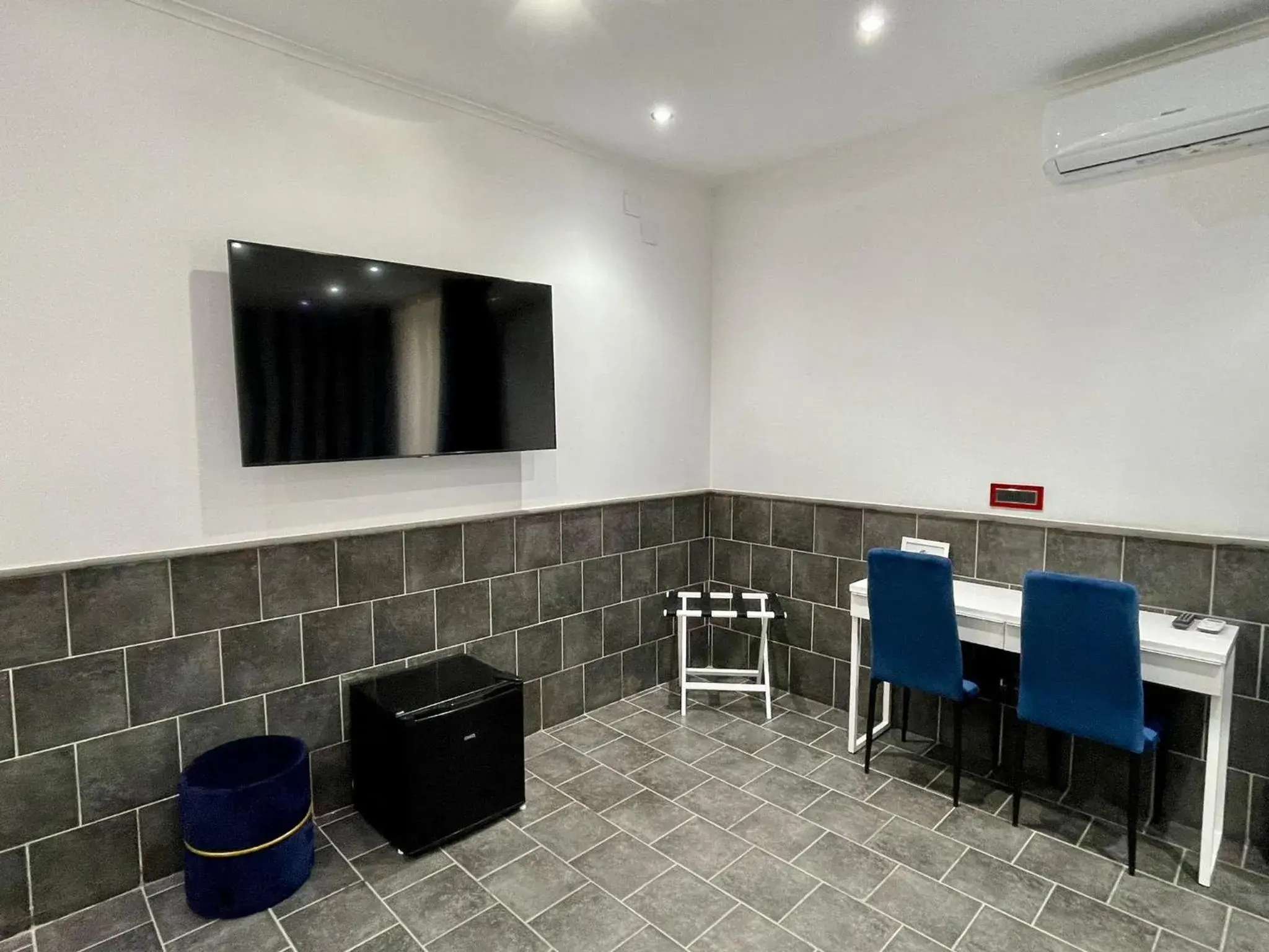 Deluxe Double Room in Yacht Club Angioino Deluxe Double Room in Yacht Club Angioino