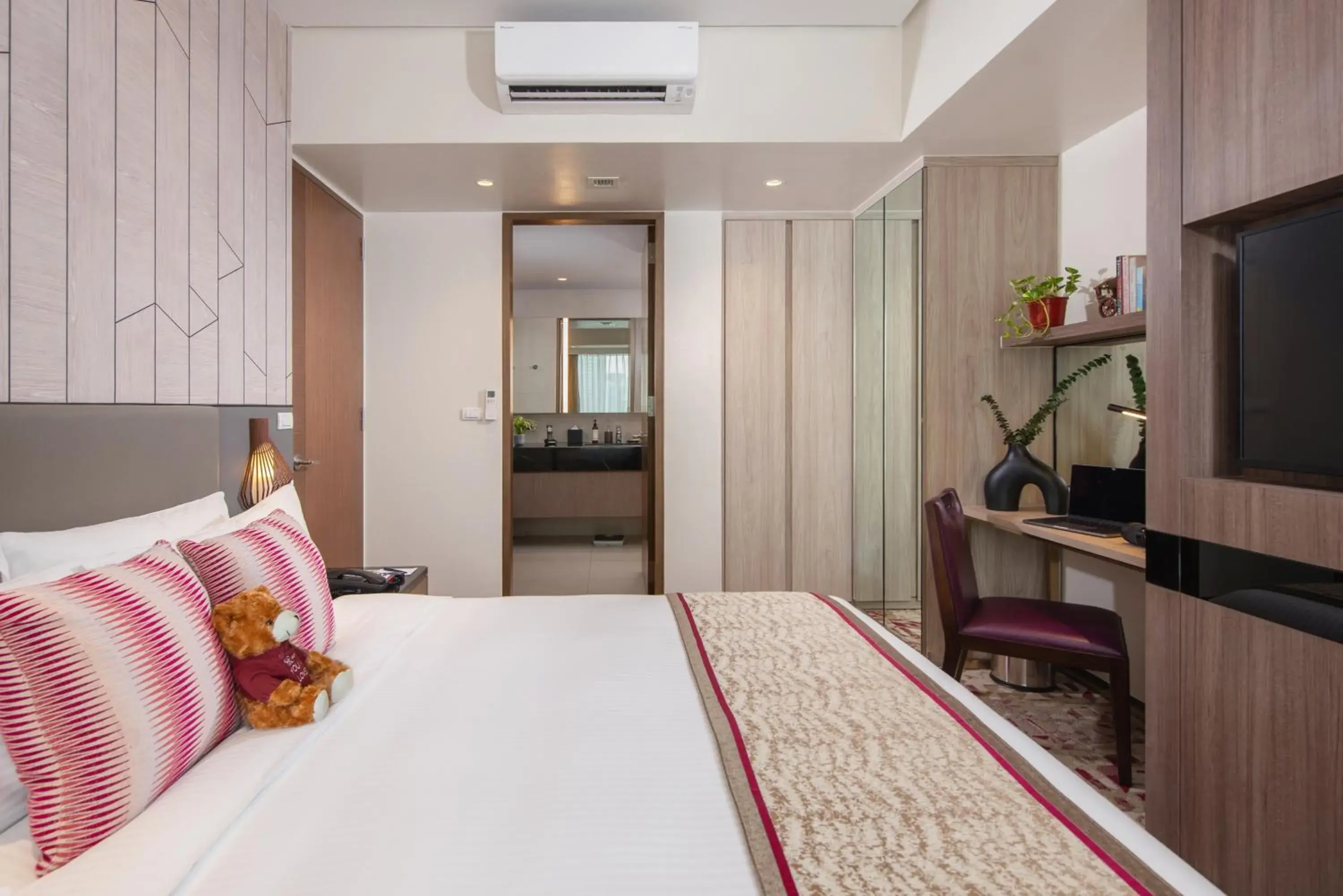 Bed in Somerset Central Salcedo Makati Bed in Somerset Central Salcedo Makati