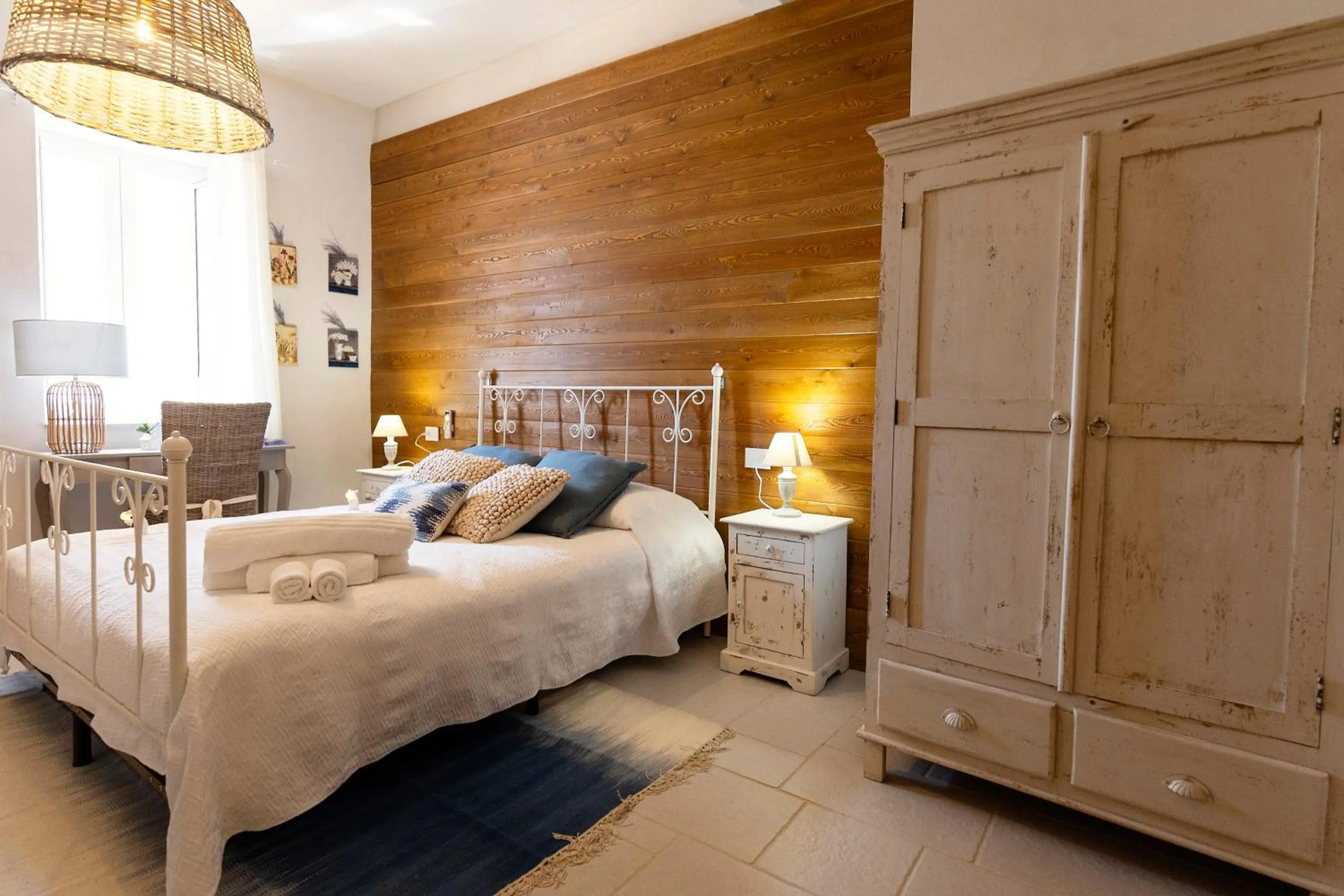 Bed in Palazzo Badiale history&rooms