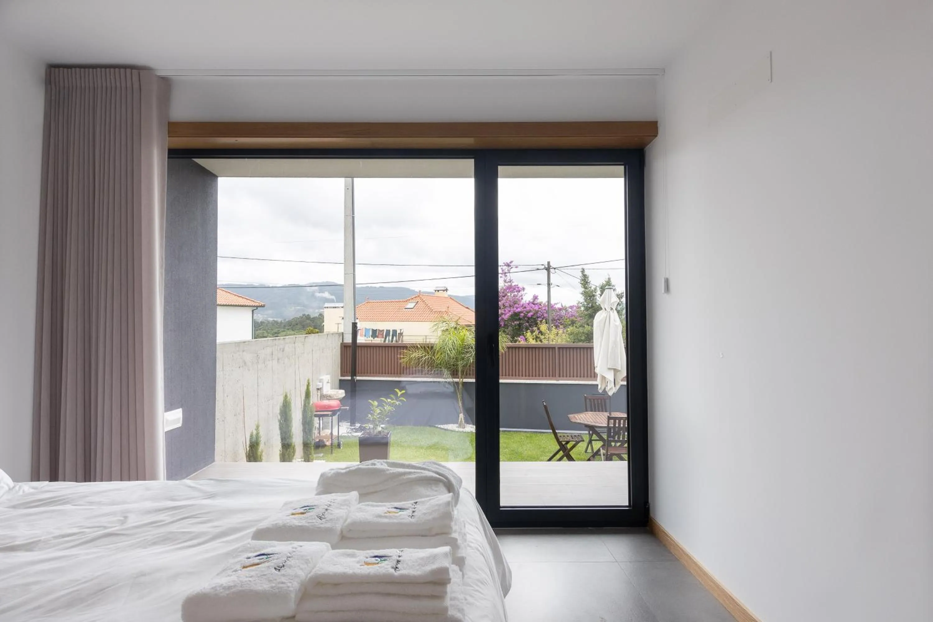 View (from property/room), Bed in Abraços dos Avós - Casas de aldeia