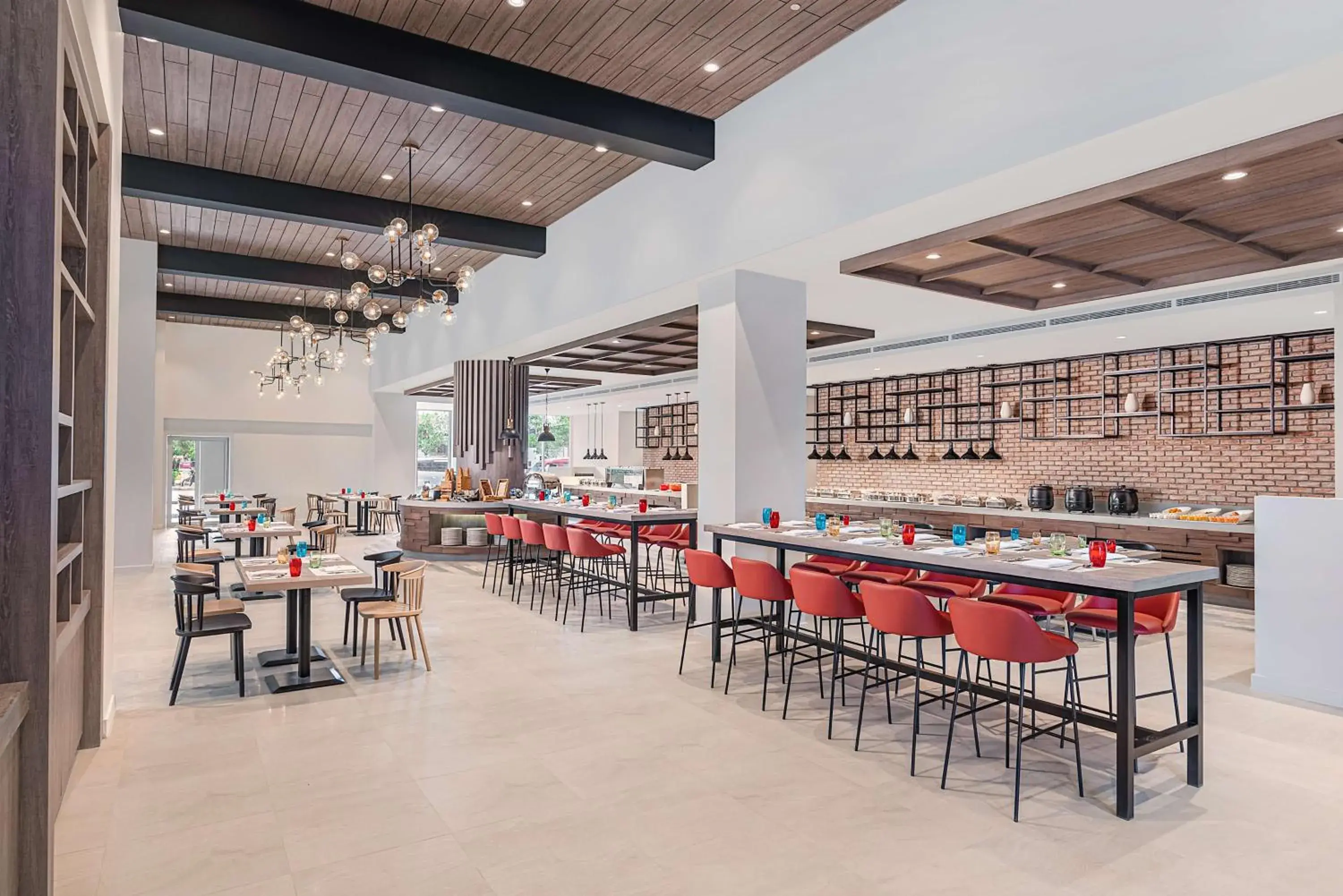 Restaurant/places to eat in Park Inn By Radisson Bacolod Restaurant/places to eat in Park Inn By Radisson Bacolod