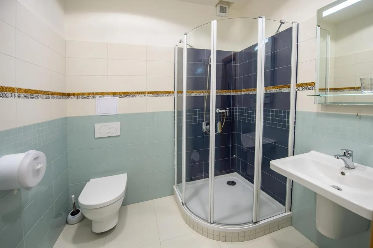 Shower in Hotel Berounka