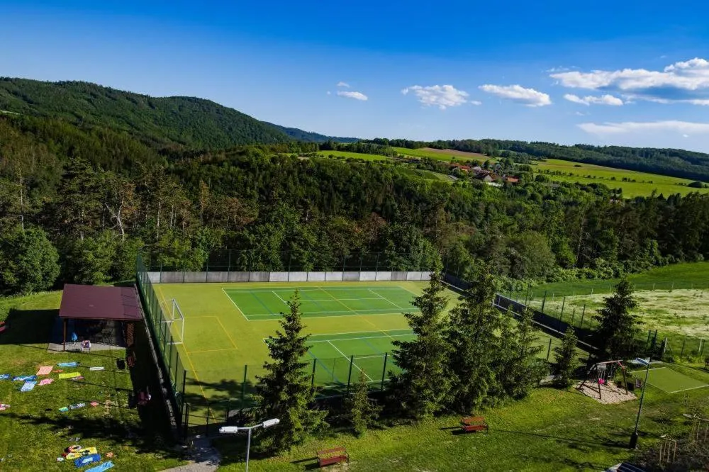 Tennis court in Hotel Berounka