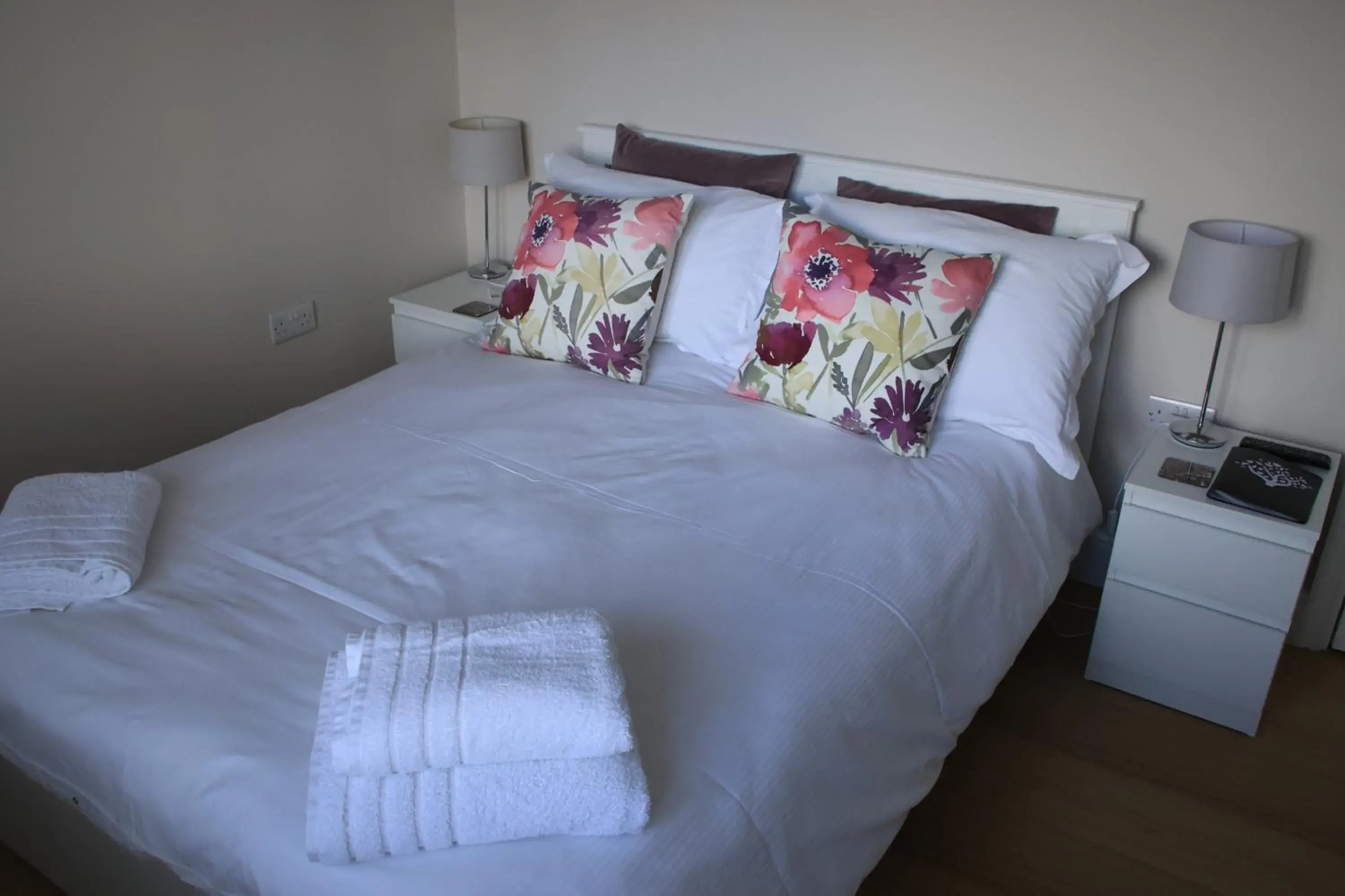 Double Room with Private Bathroom in Magnolia House Double Room with Private Bathroom in Magnolia House