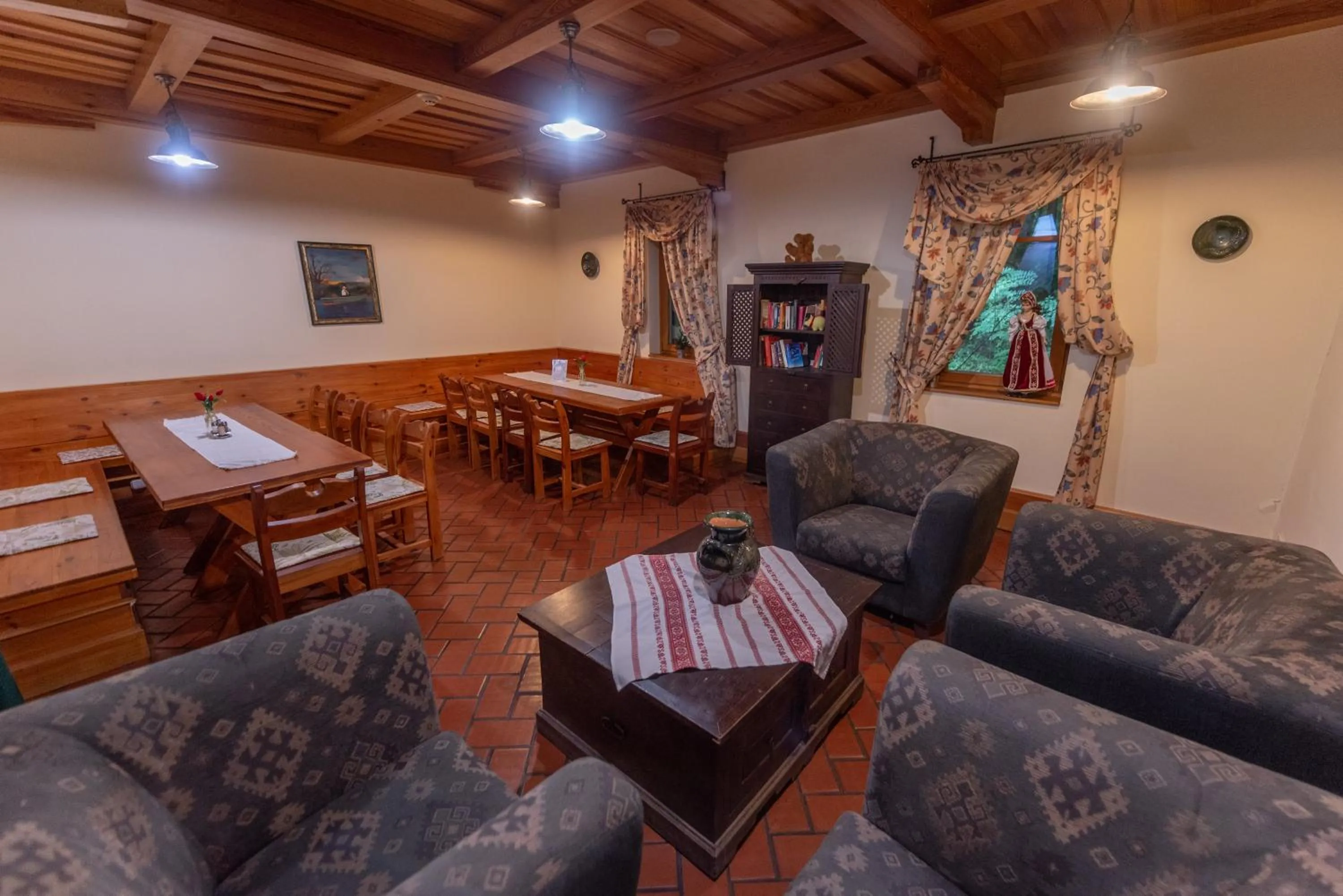 Restaurant/places to eat in Abbazia Country Club