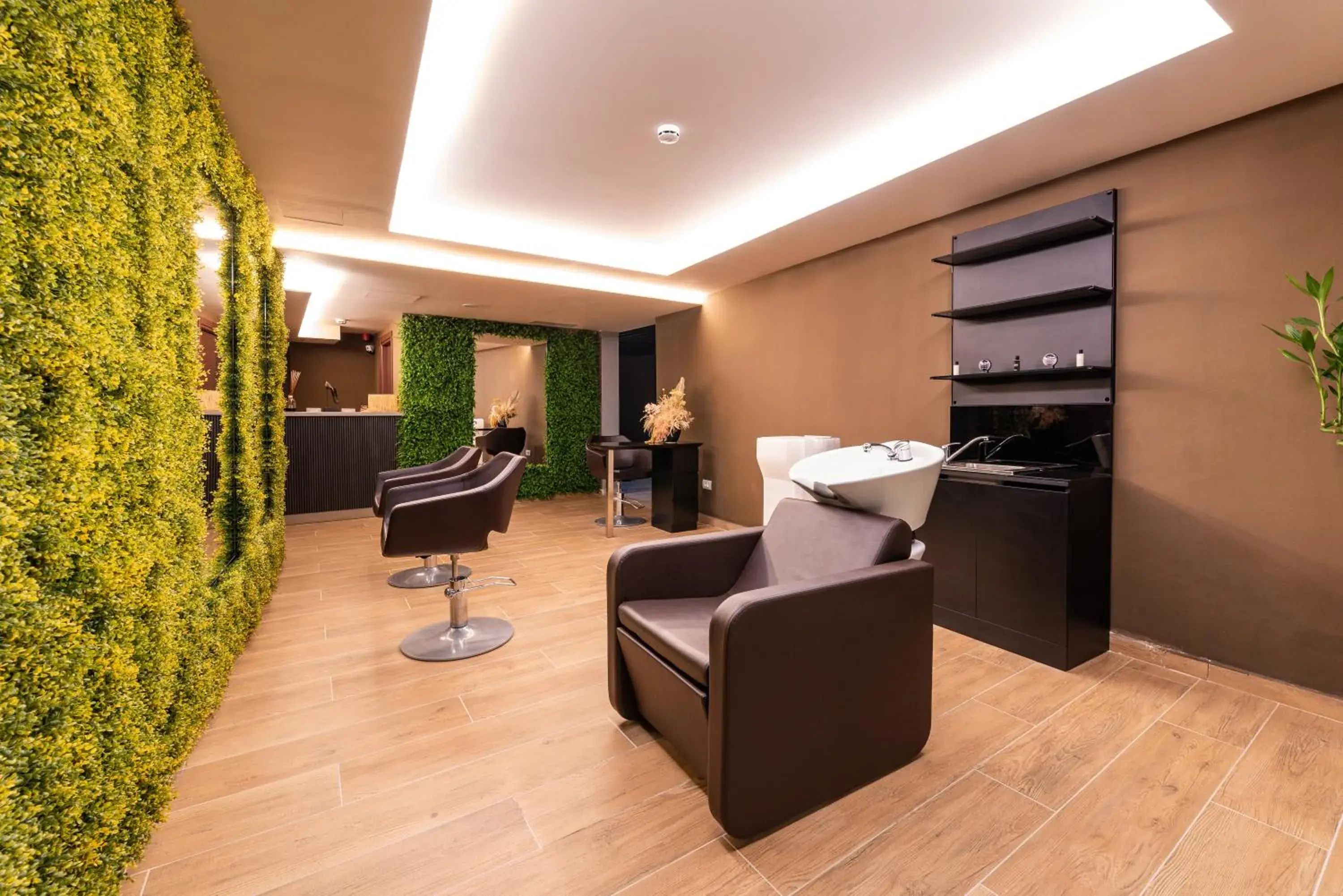 Spa and wellness centre/facilities in Mövenpick Hotel Lalez Durres Spa and wellness centre/facilities in Mövenpick Hotel Lalez Durres