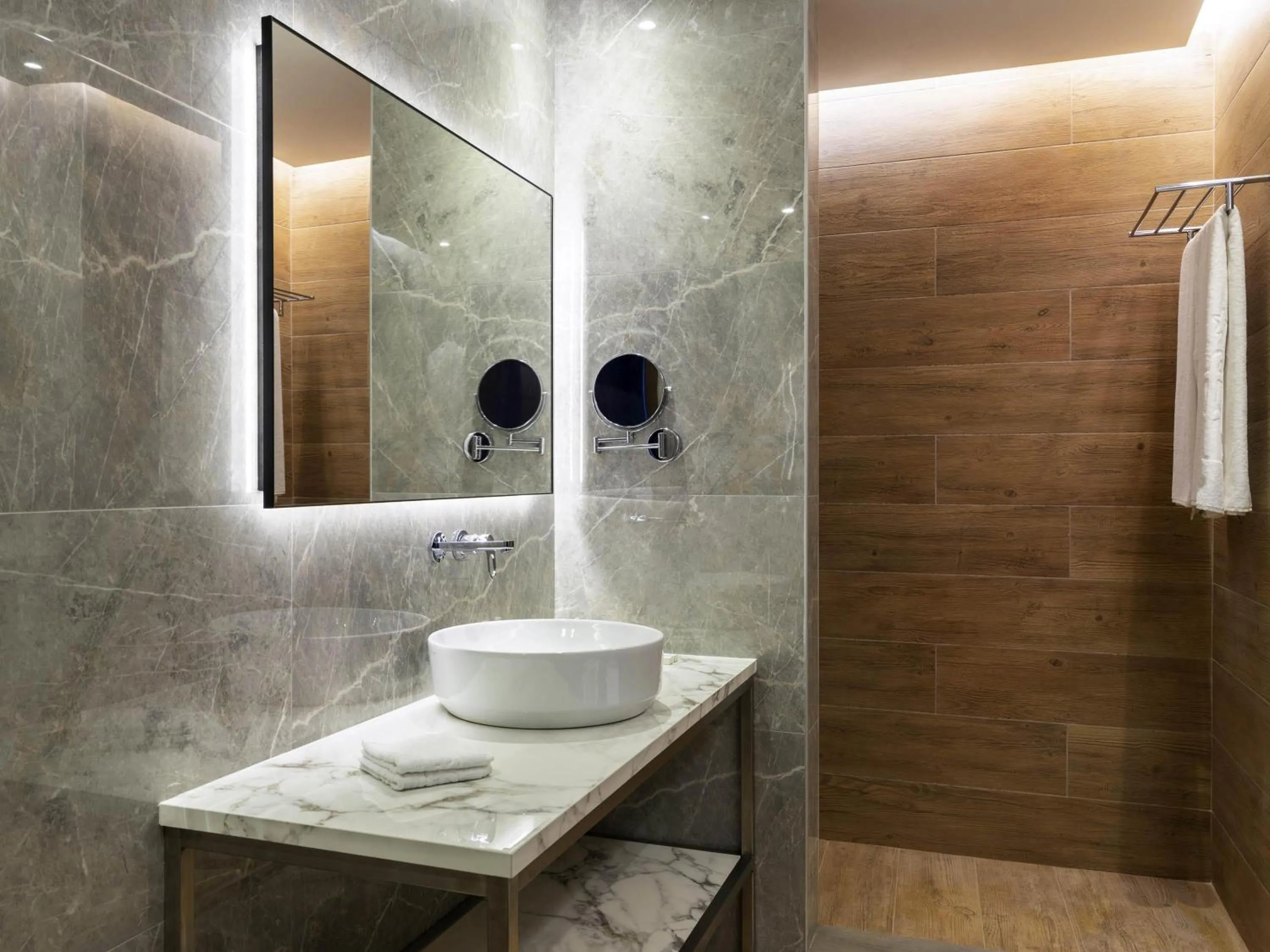 Bedroom in Mövenpick Hotel Lalez Durres