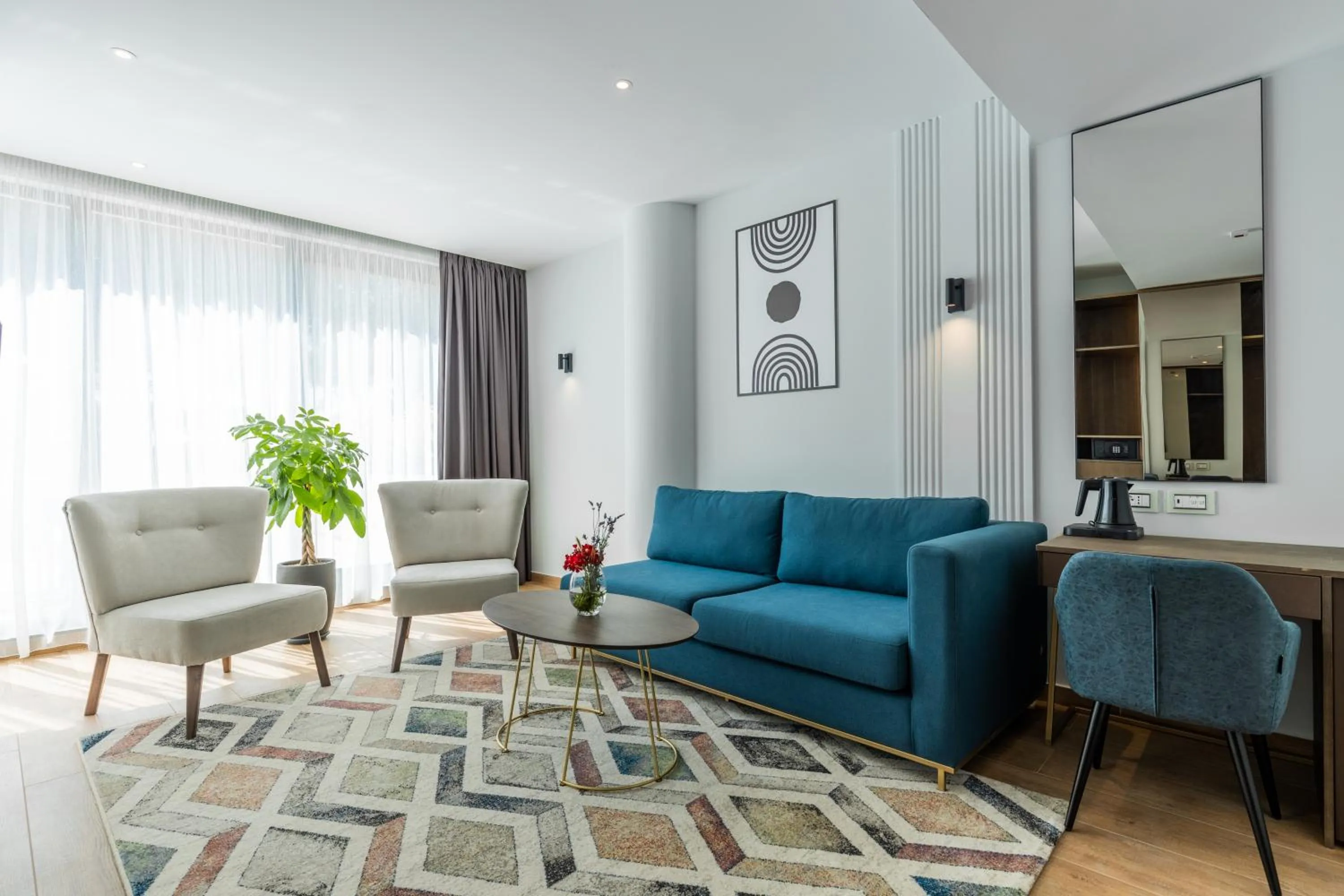 Living room in Mövenpick Hotel Lalez Durres