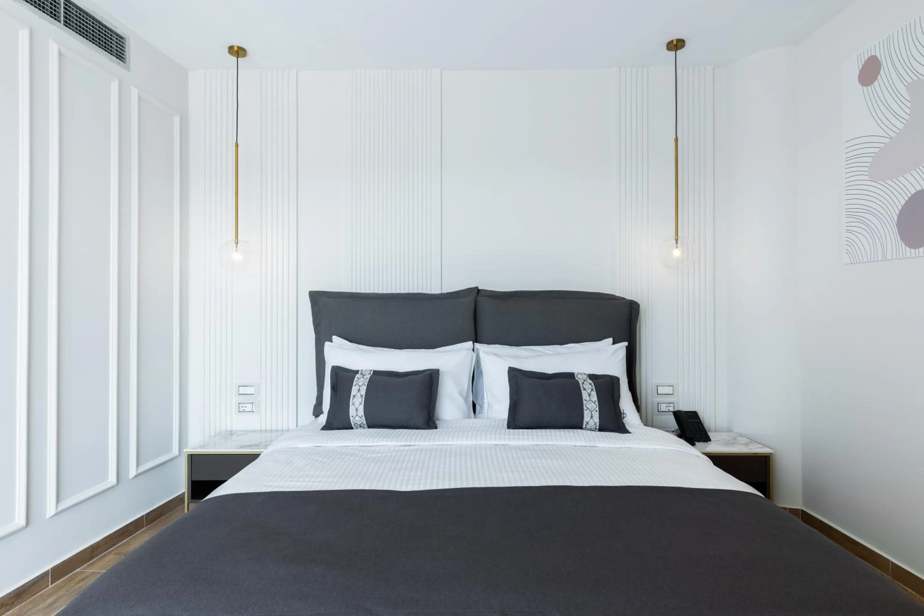 Bed in Mövenpick Hotel Lalez Durres