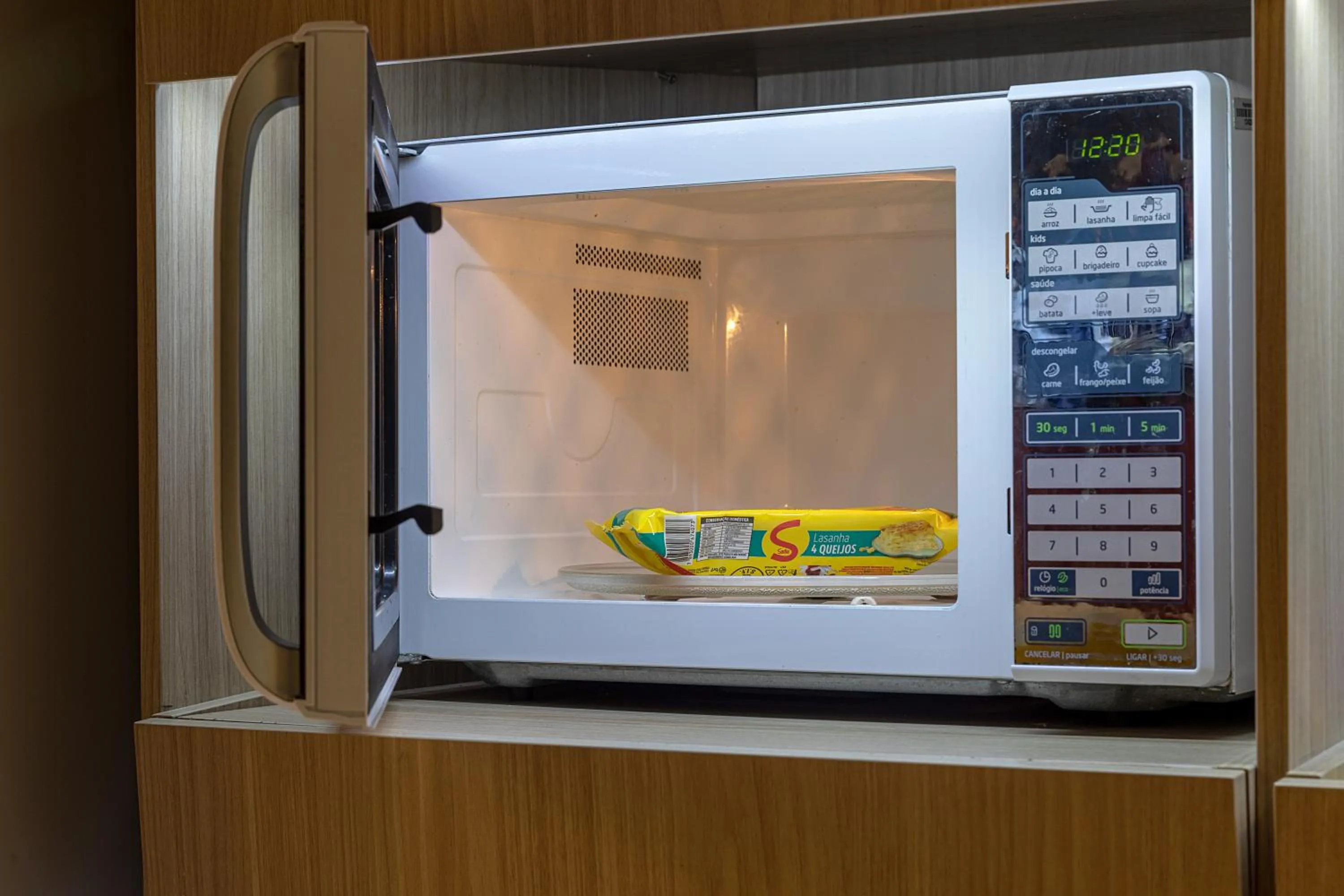 Lobby or reception in ibis budget Maceió Pajuçara