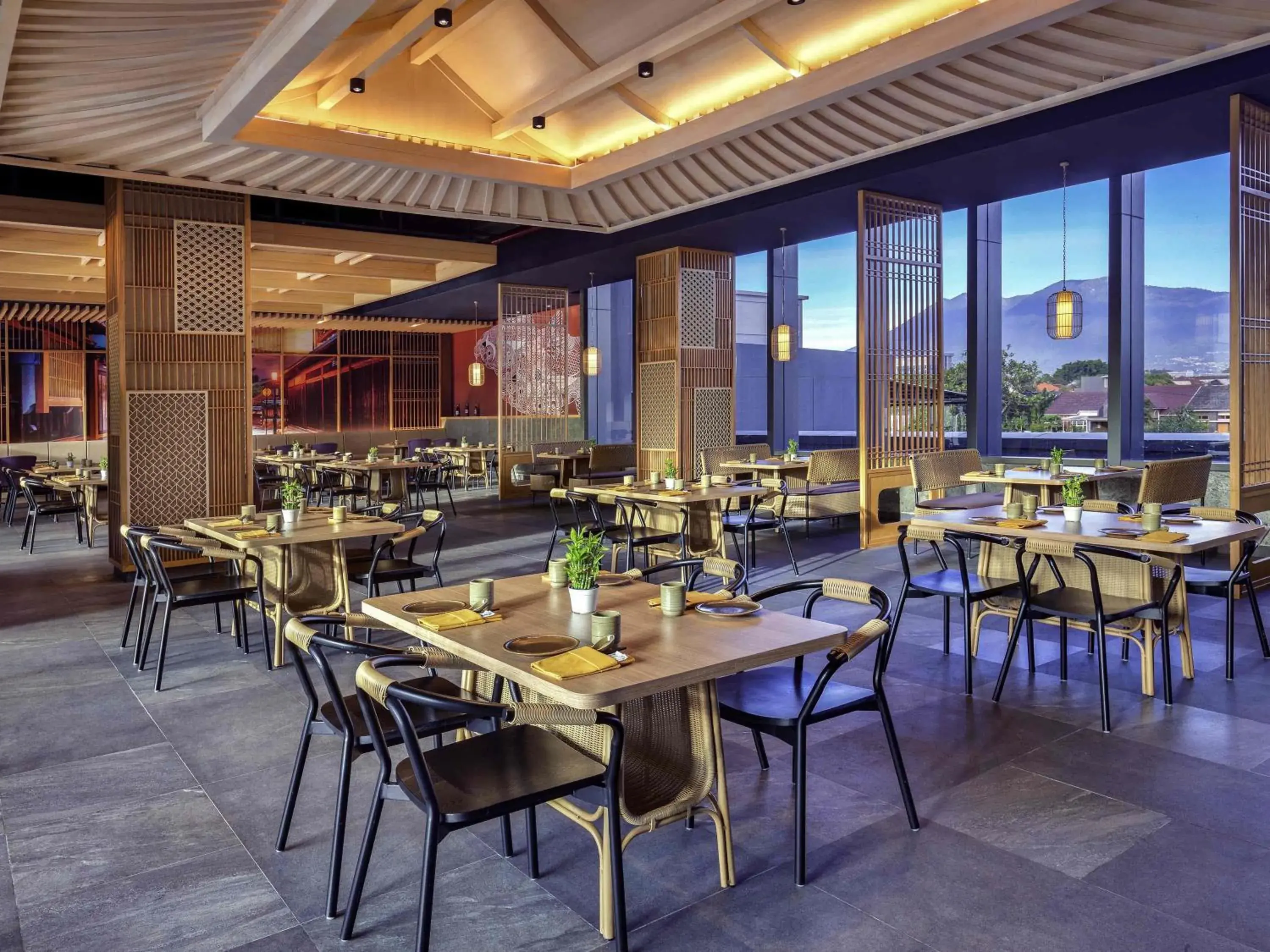 Restaurant/places to eat in Grand Mercure Malang Restaurant/places to eat in Grand Mercure Malang