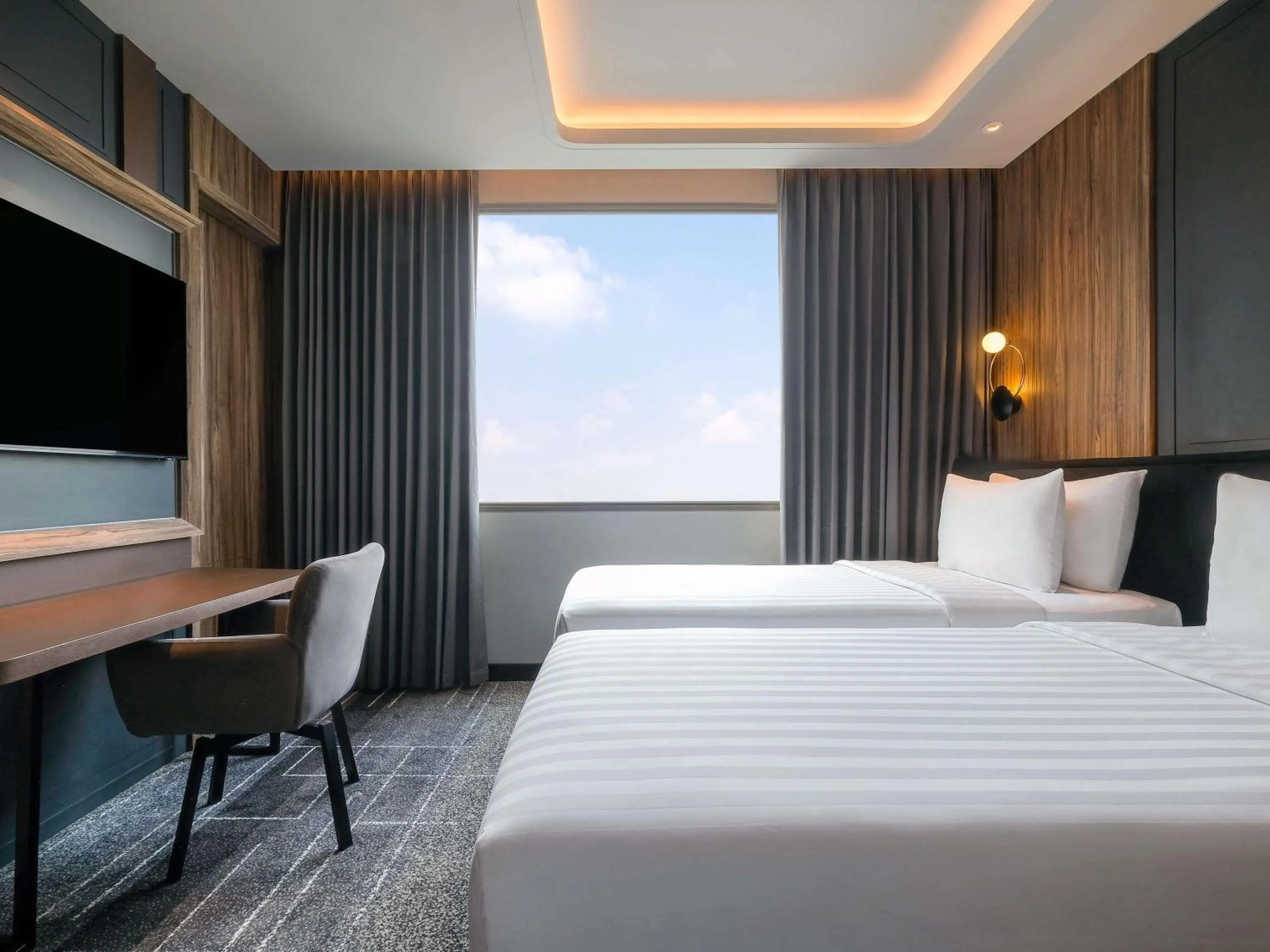 Bedroom, Bed in Mercure Tangerang Centre