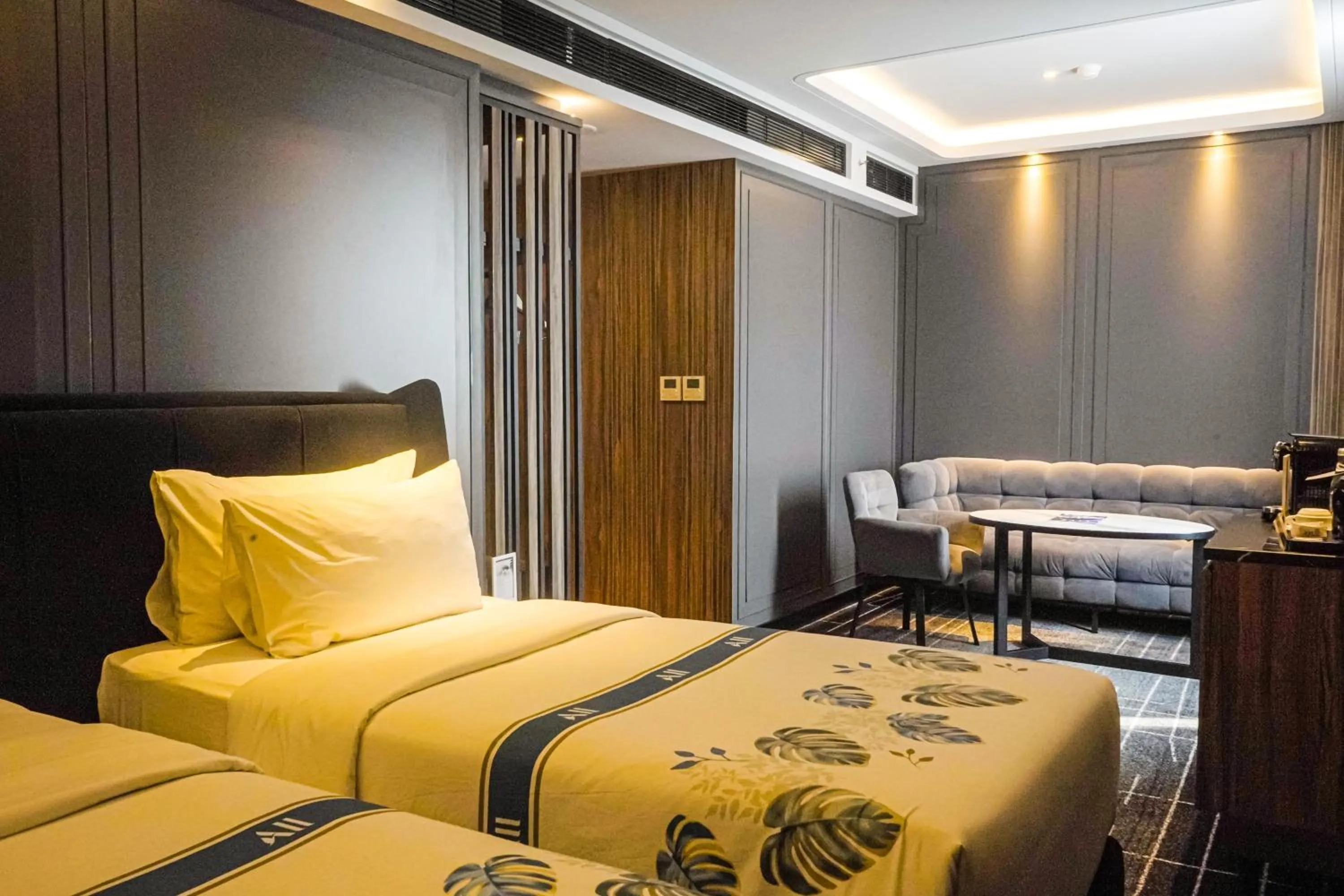 Bed in Mercure Tangerang Centre