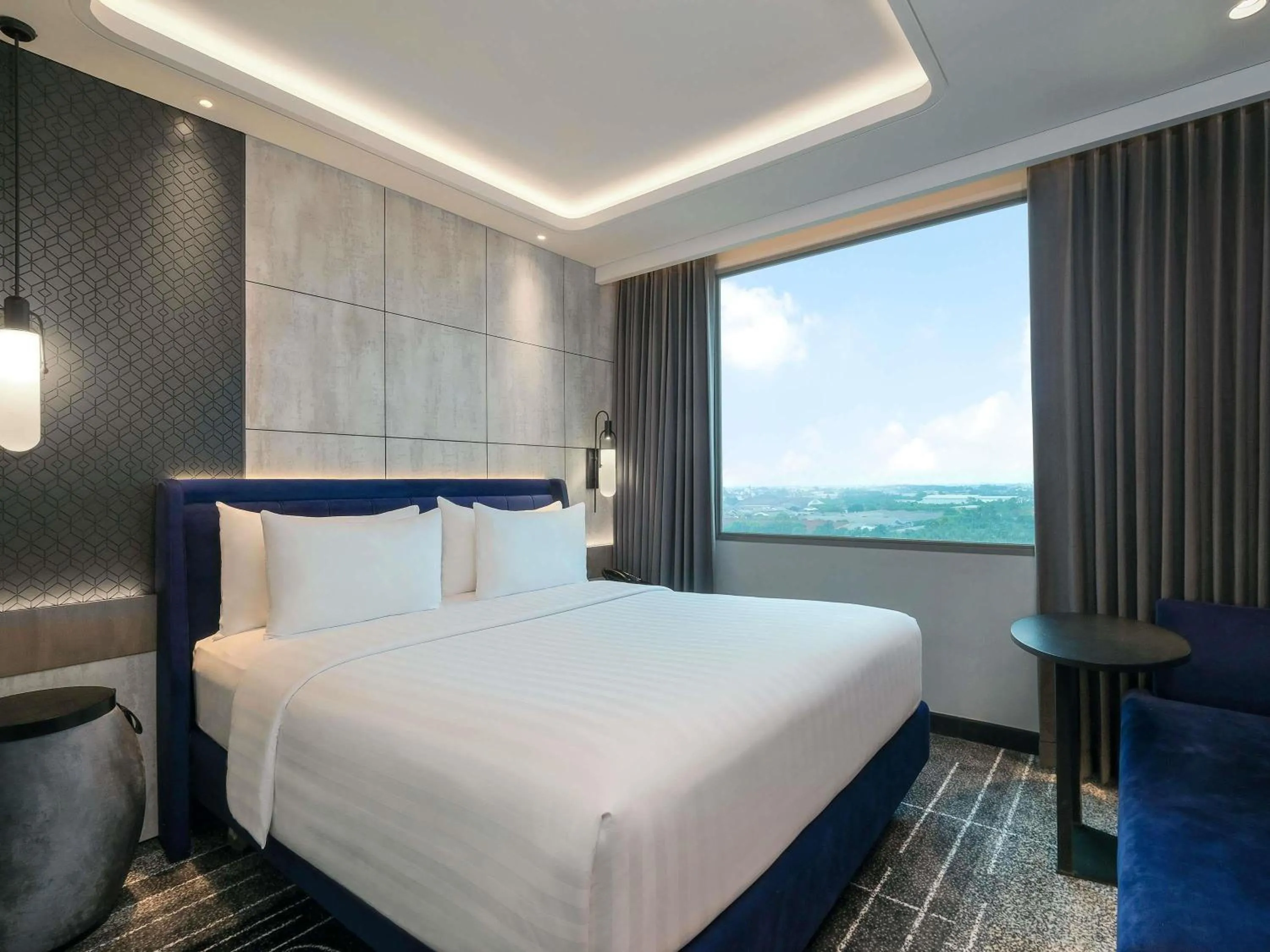 Bedroom, Bed in Mercure Tangerang Centre