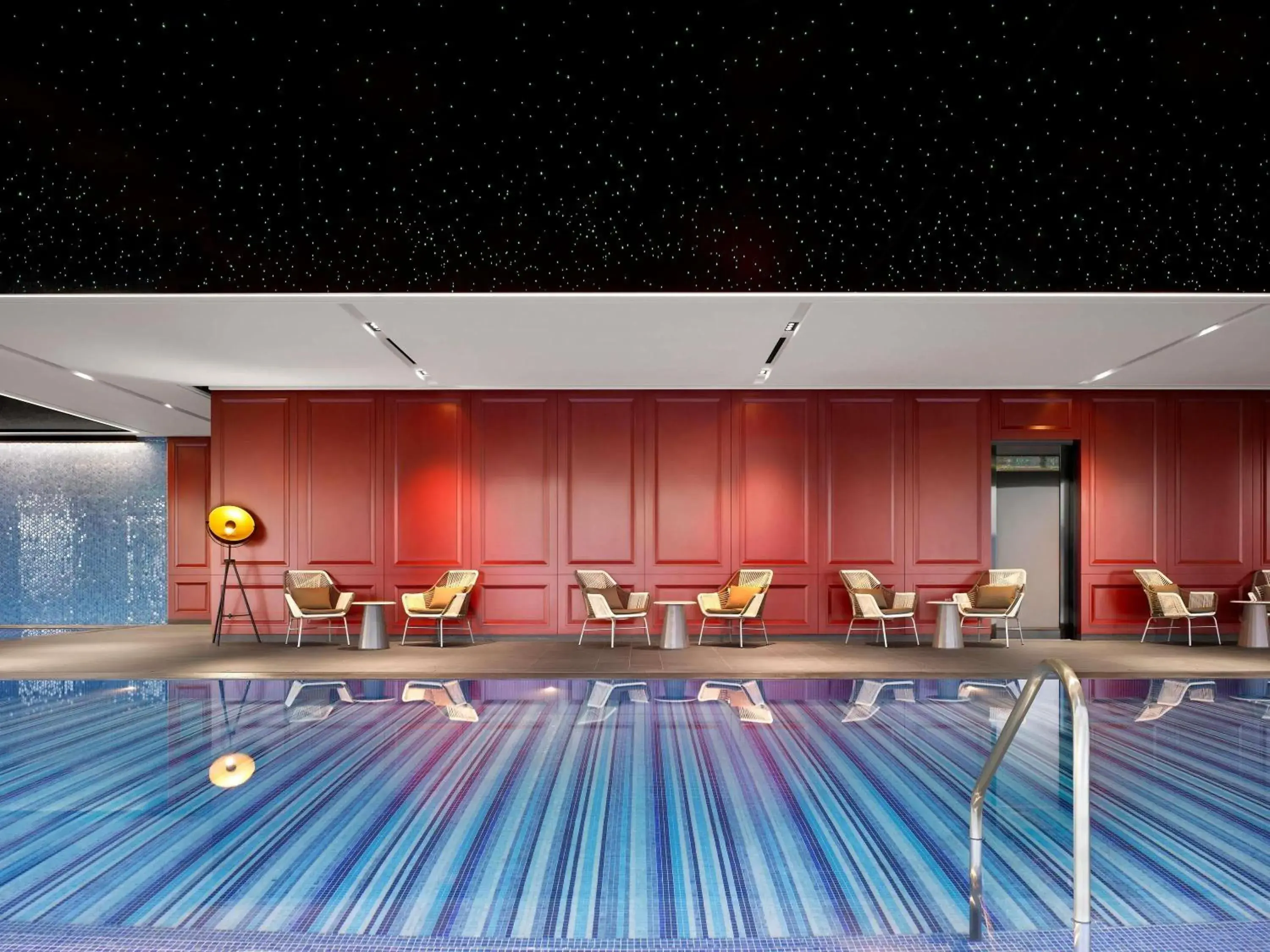 Pool view in Sofitel Ambassador Seoul Hotel & Serviced Residences Pool view in Sofitel Ambassador Seoul Hotel & Serviced Residences