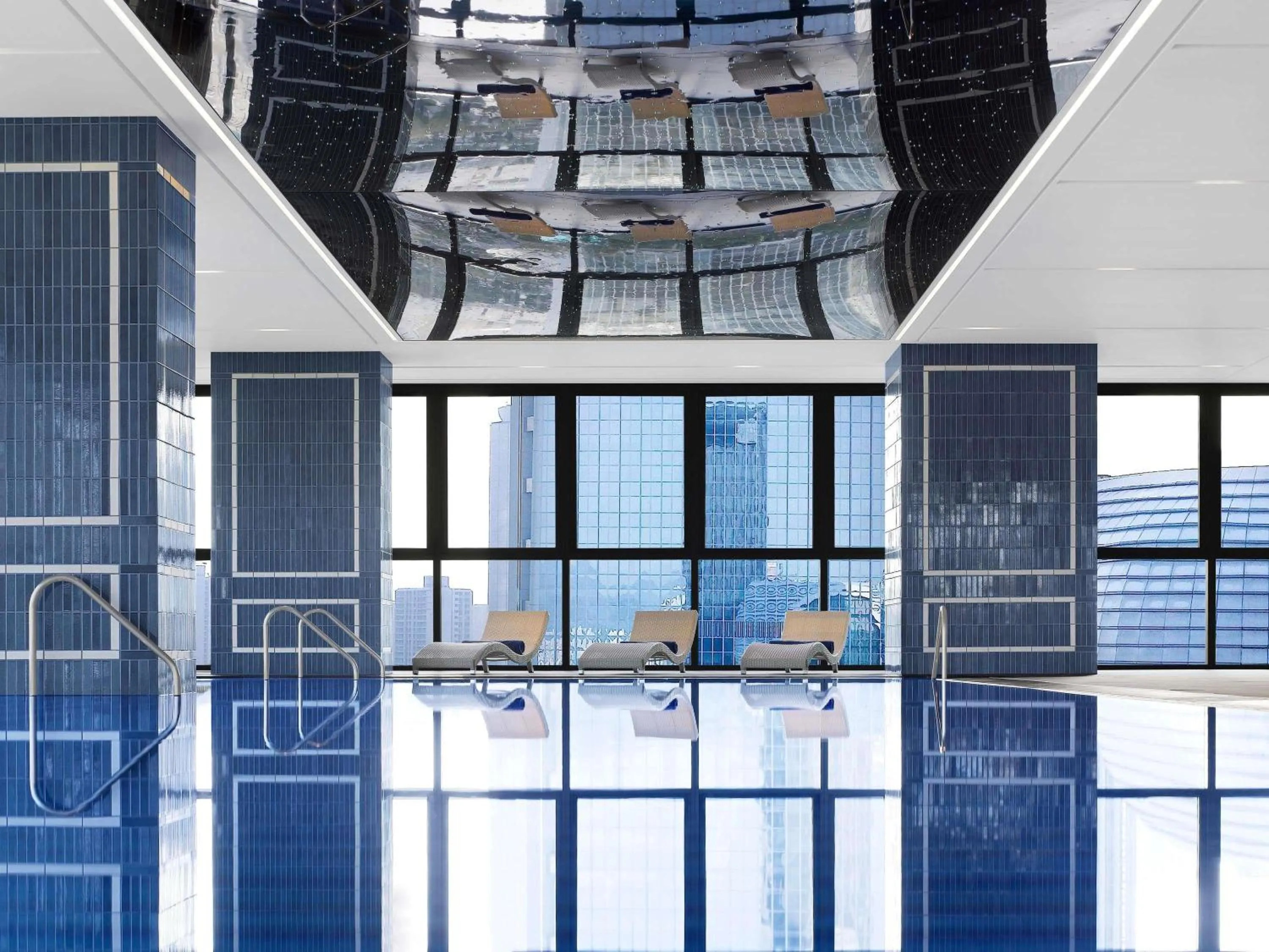 Pool view in Sofitel Ambassador Seoul Hotel & Serviced Residences