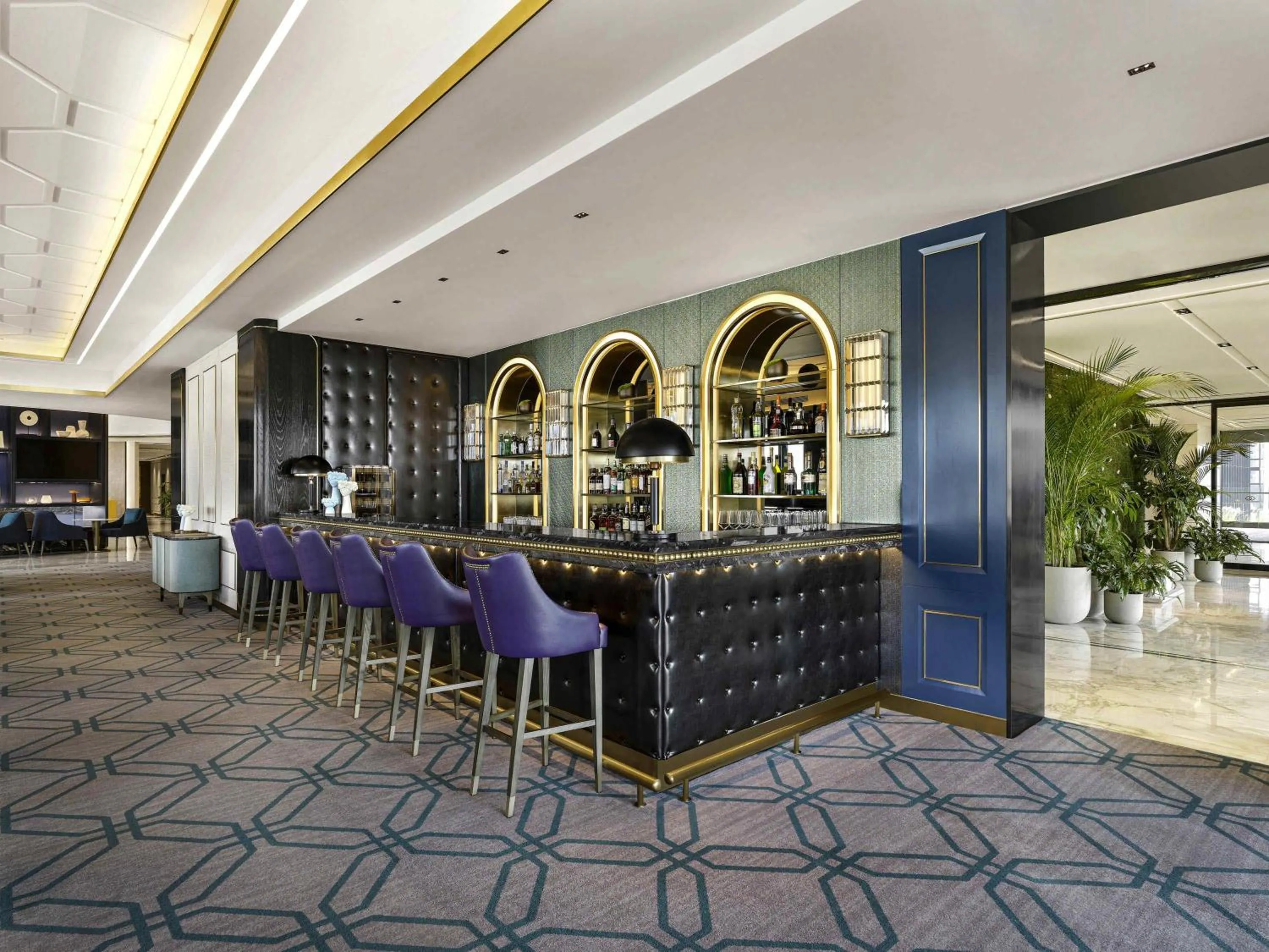 Lounge or bar in Sofitel Ambassador Seoul Hotel & Serviced Residences