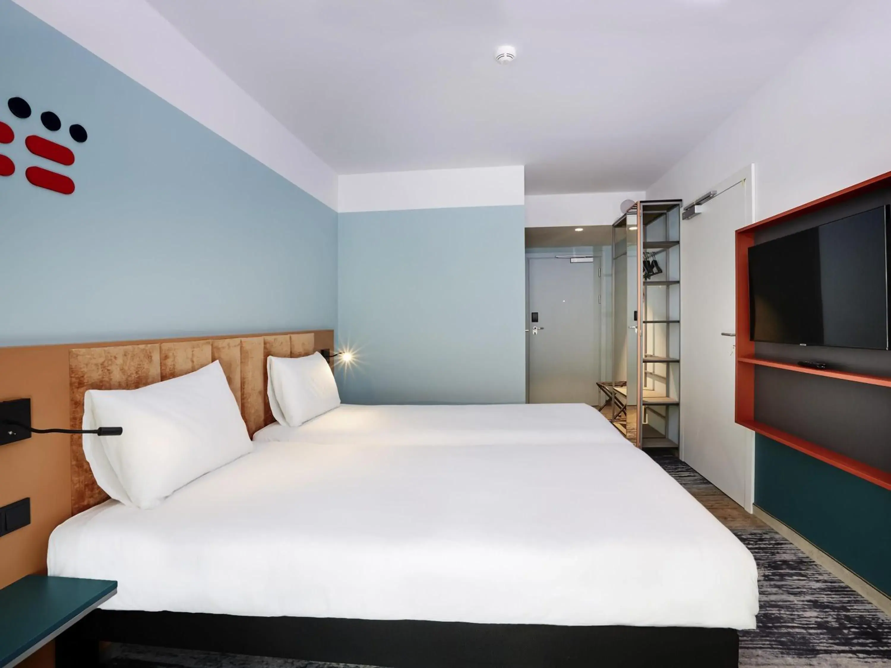 Bedroom, Bed in ibis Styles Kraków Centrum Bedroom, Bed in ibis Styles Kraków Centrum