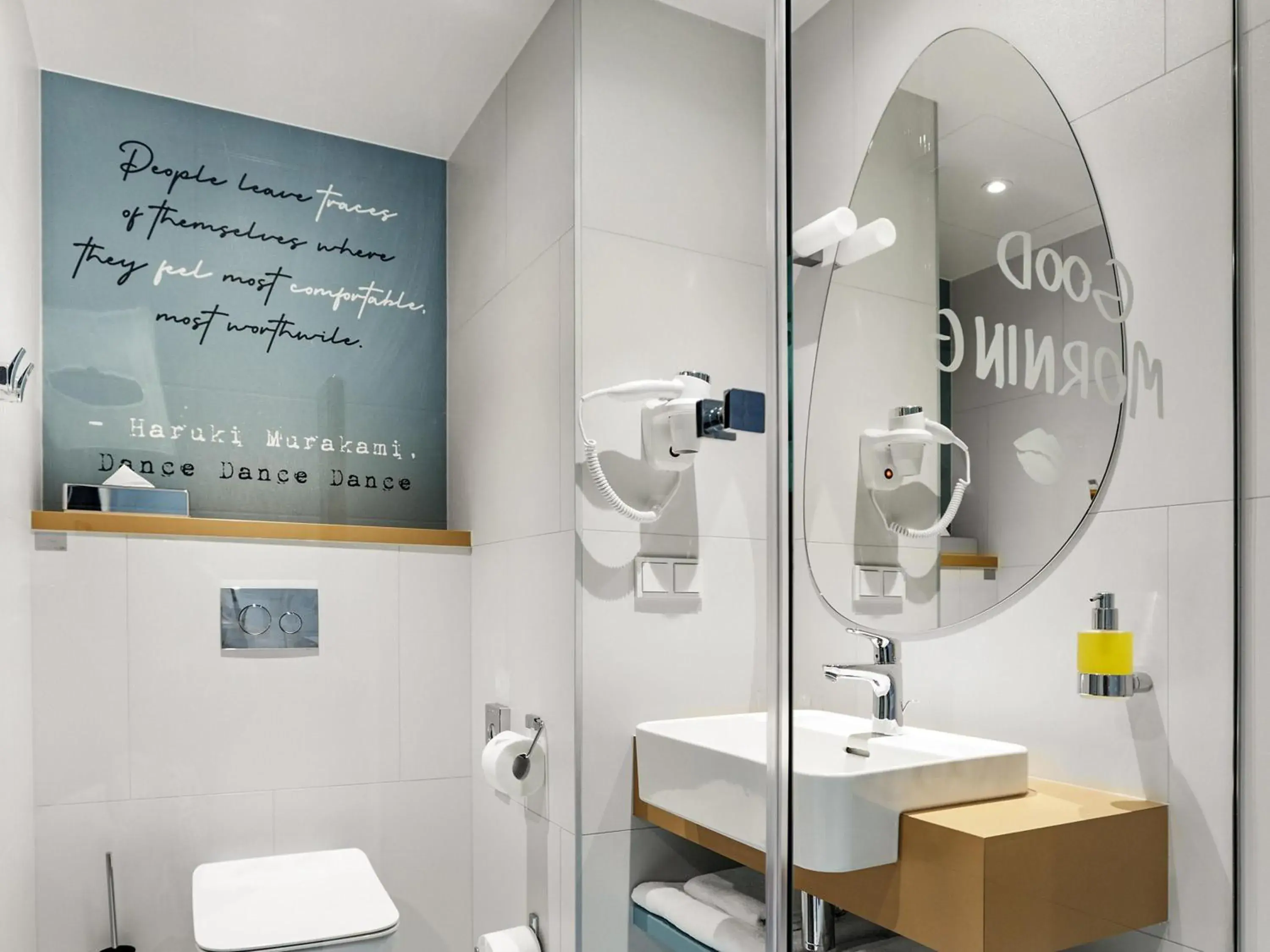 Bedroom in ibis Styles Kraków Centrum Bedroom in ibis Styles Kraków Centrum