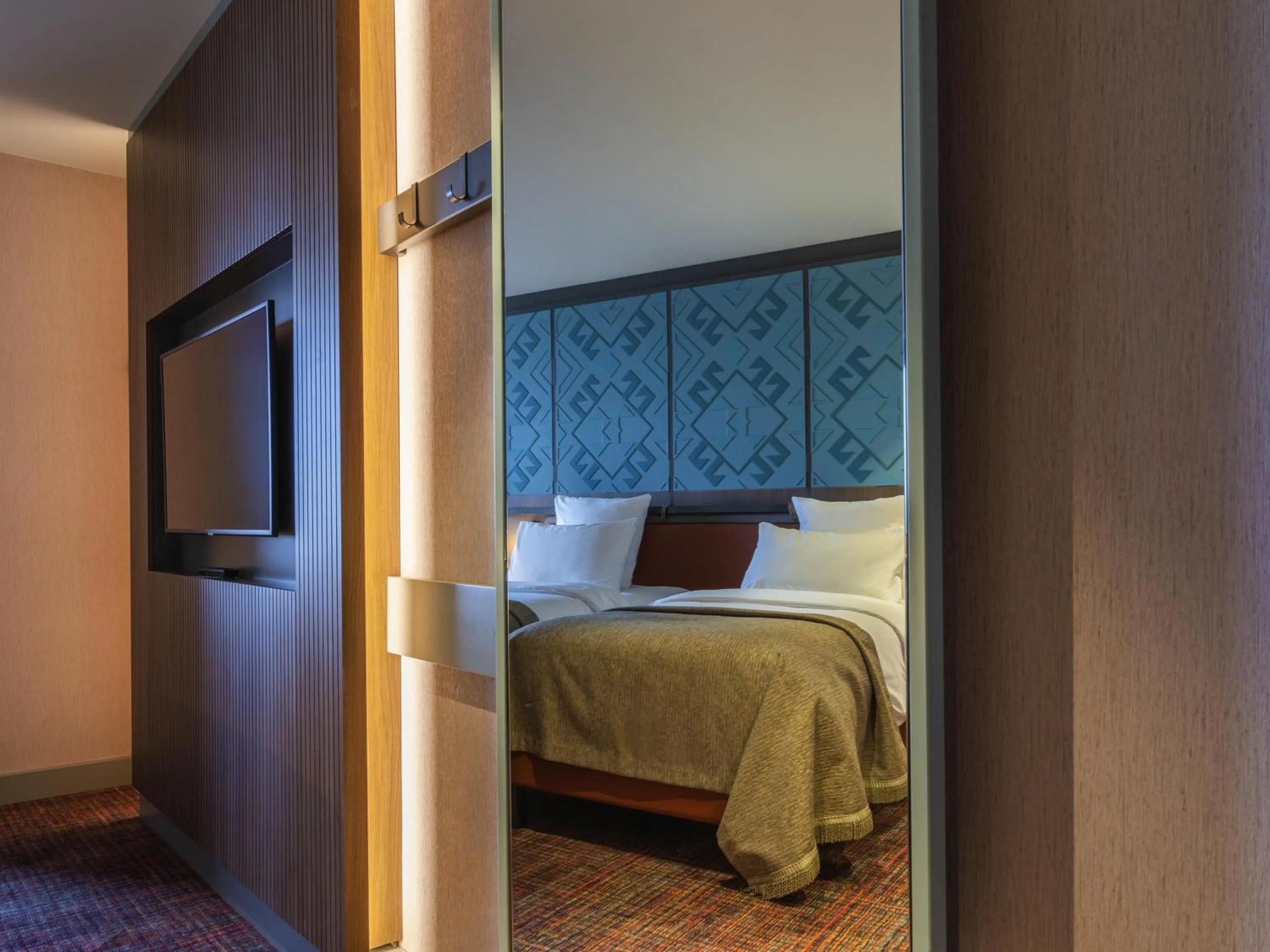 Bedroom, Bed in Mercure Trabzon Hotel