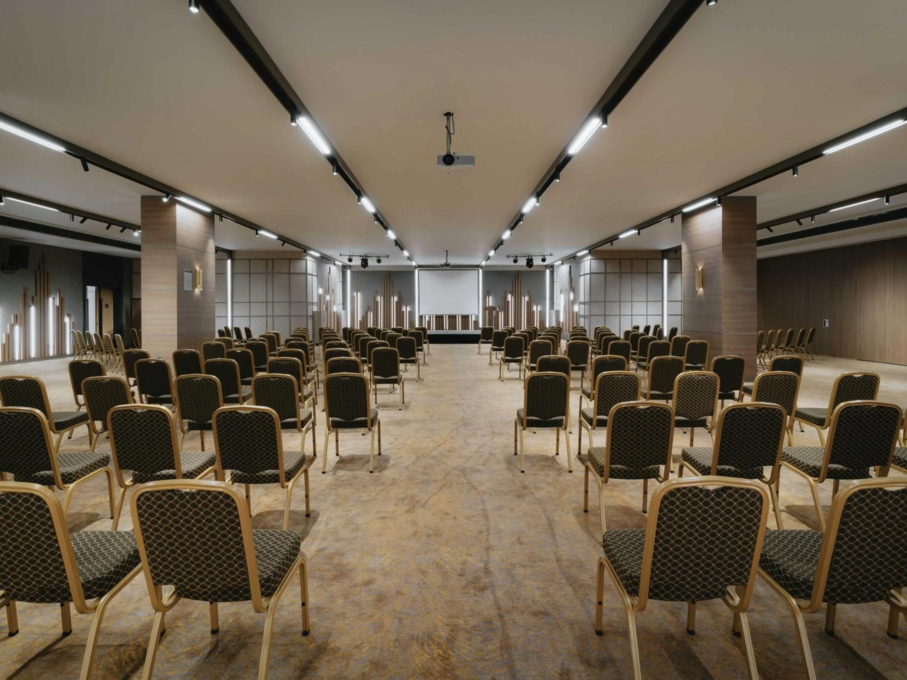 Meeting/conference room in Mercure Trabzon Hotel