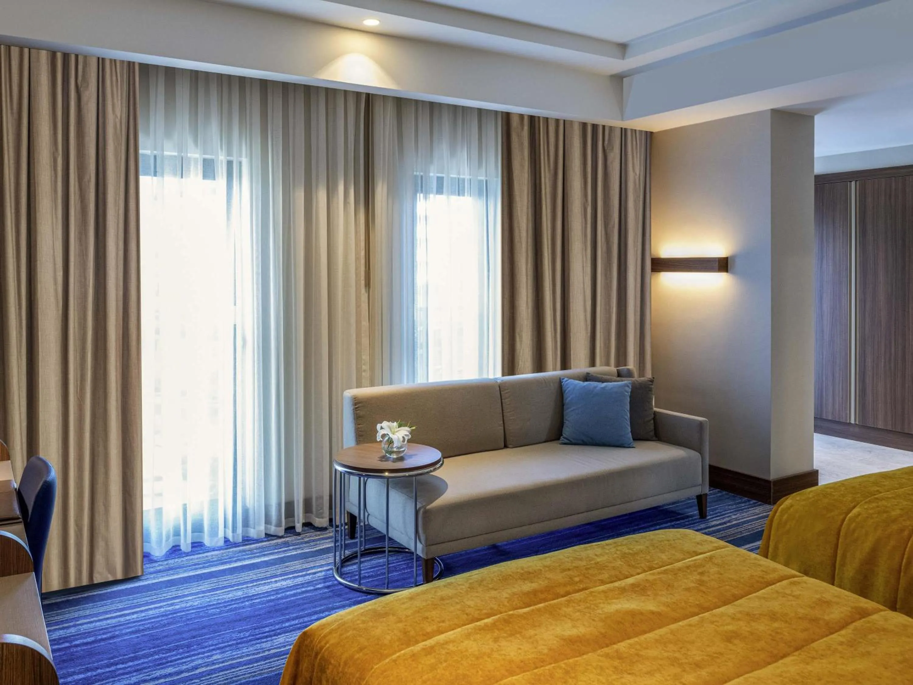 Bedroom, Bed in Mövenpick Hotel Istanbul Asia Airport