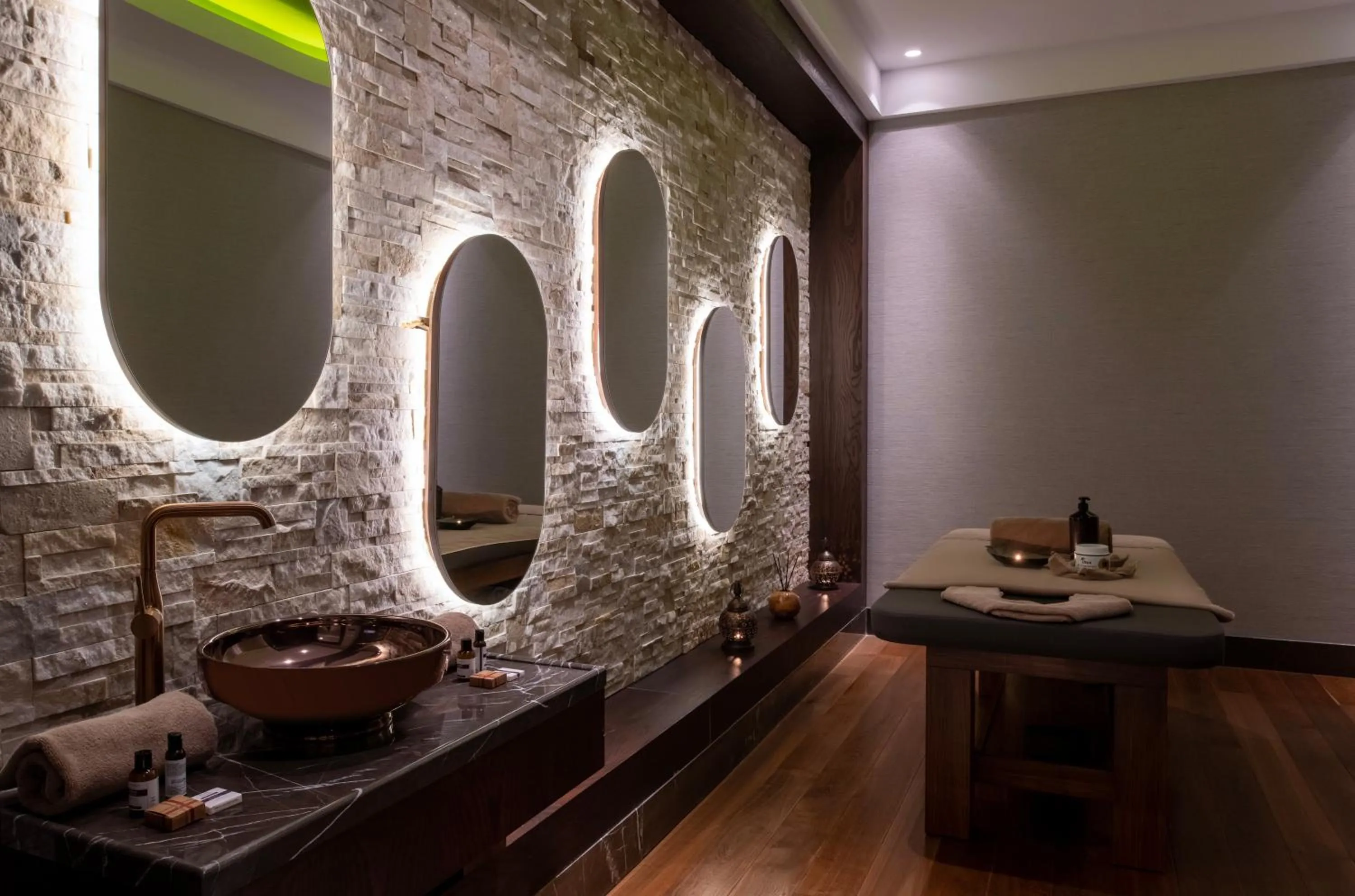 Massage in Mövenpick Hotel Istanbul Asia Airport