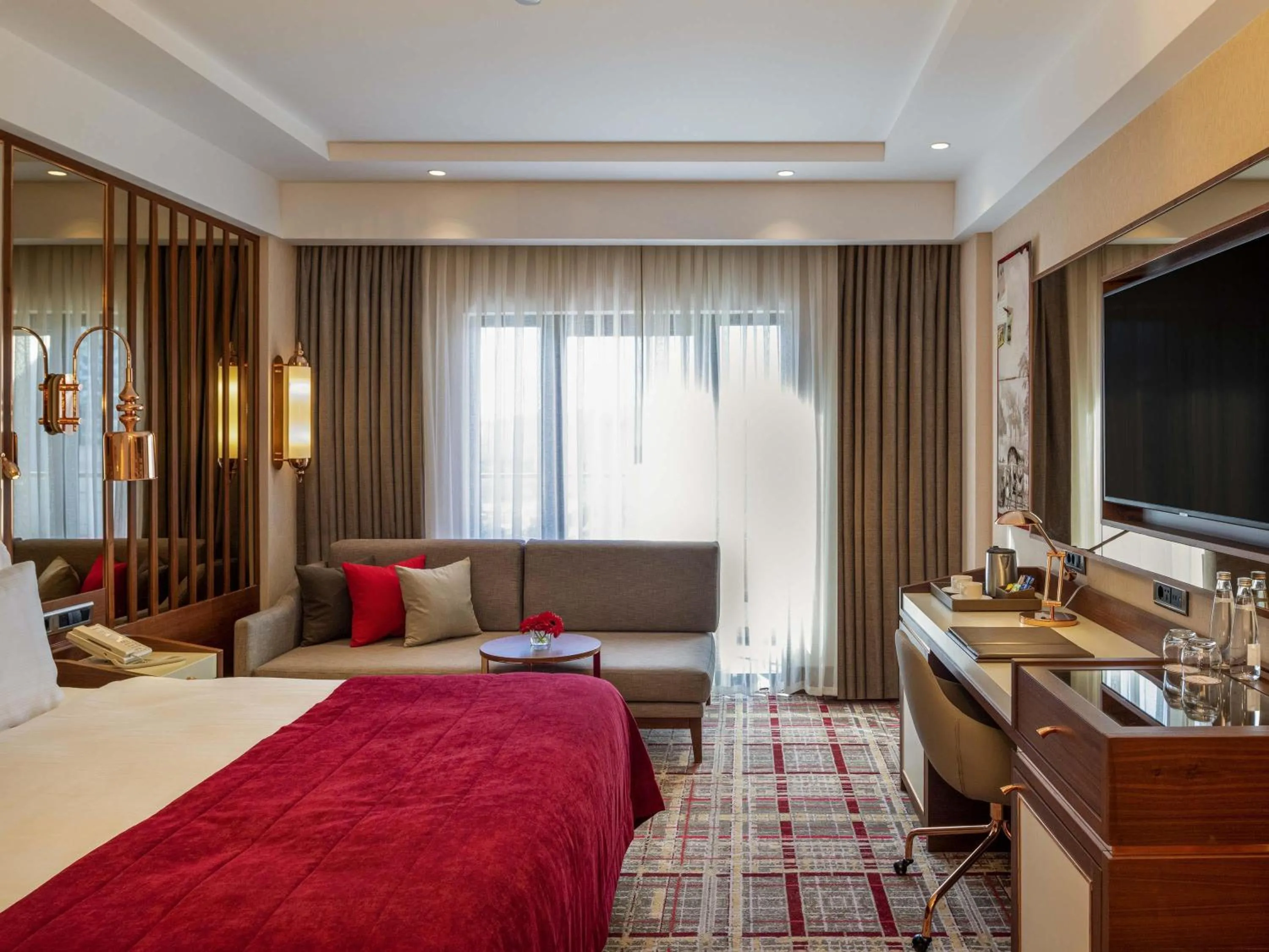 Bedroom, Bed in Mövenpick Hotel Istanbul Asia Airport