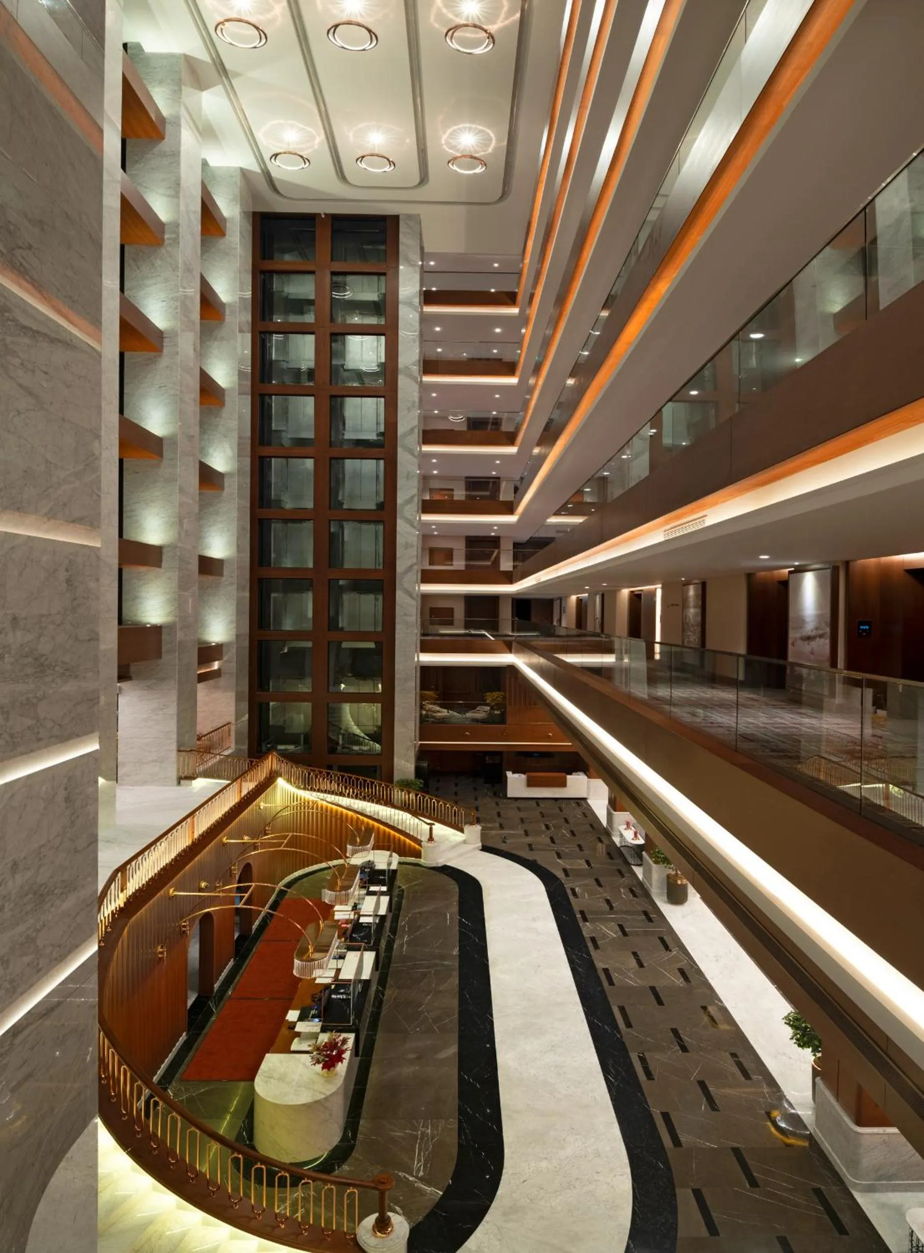 Lobby or reception in Mövenpick Hotel Istanbul Asia Airport