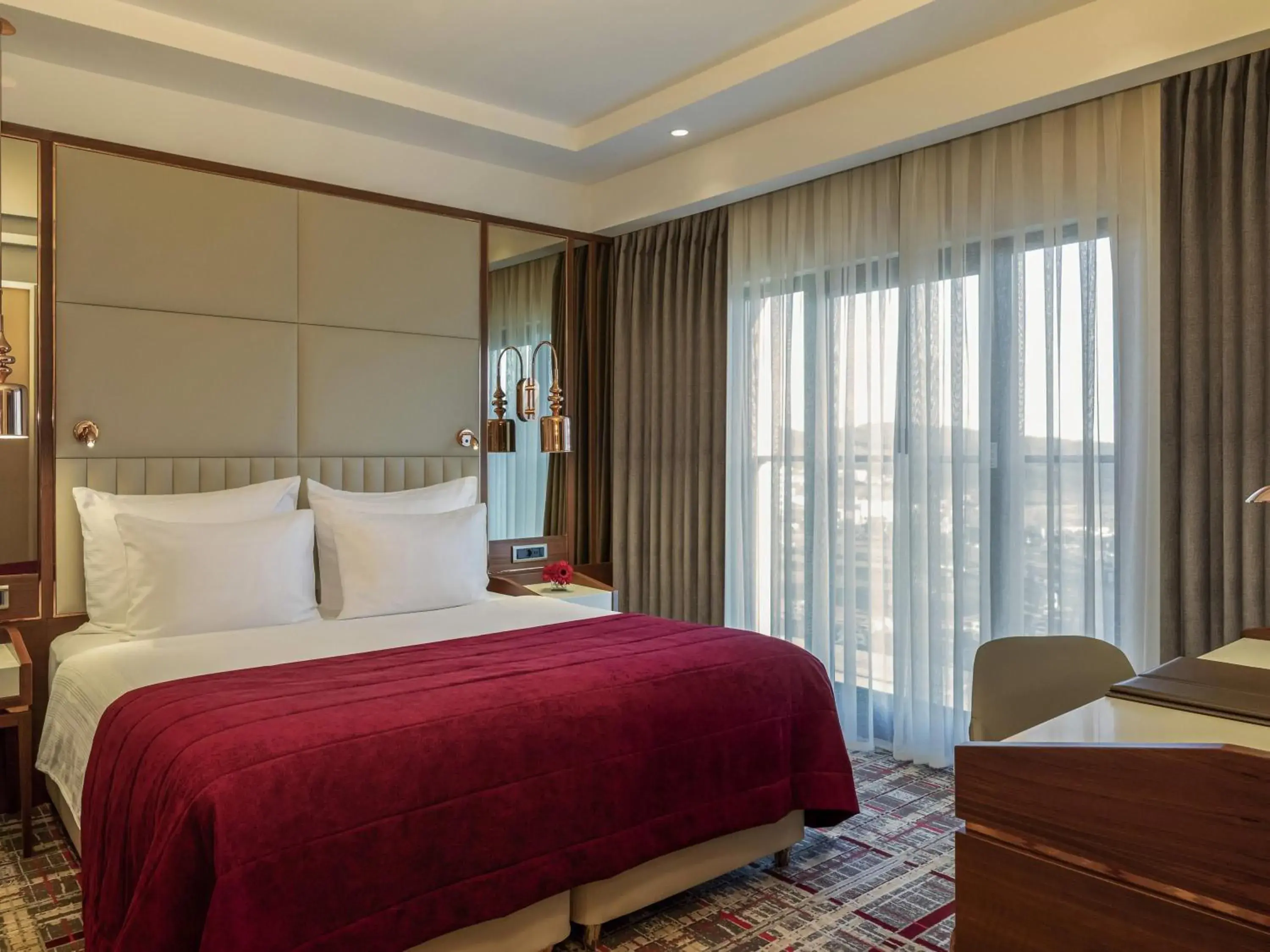 Bedroom, Bed in Mövenpick Hotel Istanbul Asia Airport Bedroom, Bed in Mövenpick Hotel Istanbul Asia Airport