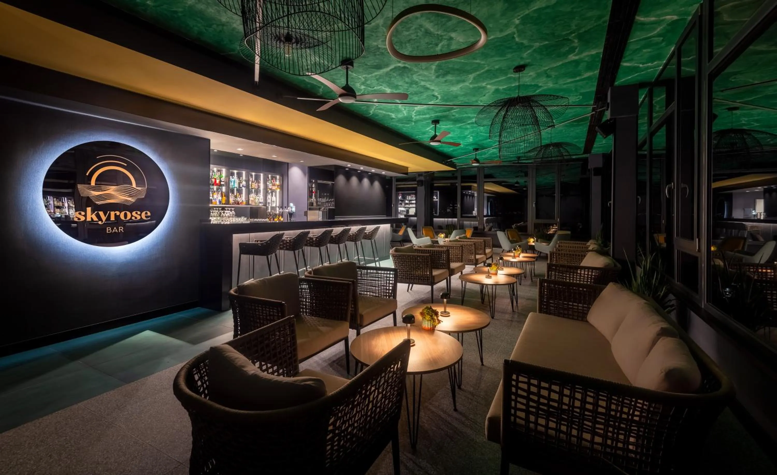 Lounge or bar in Hunguest Hotel Bál Resort