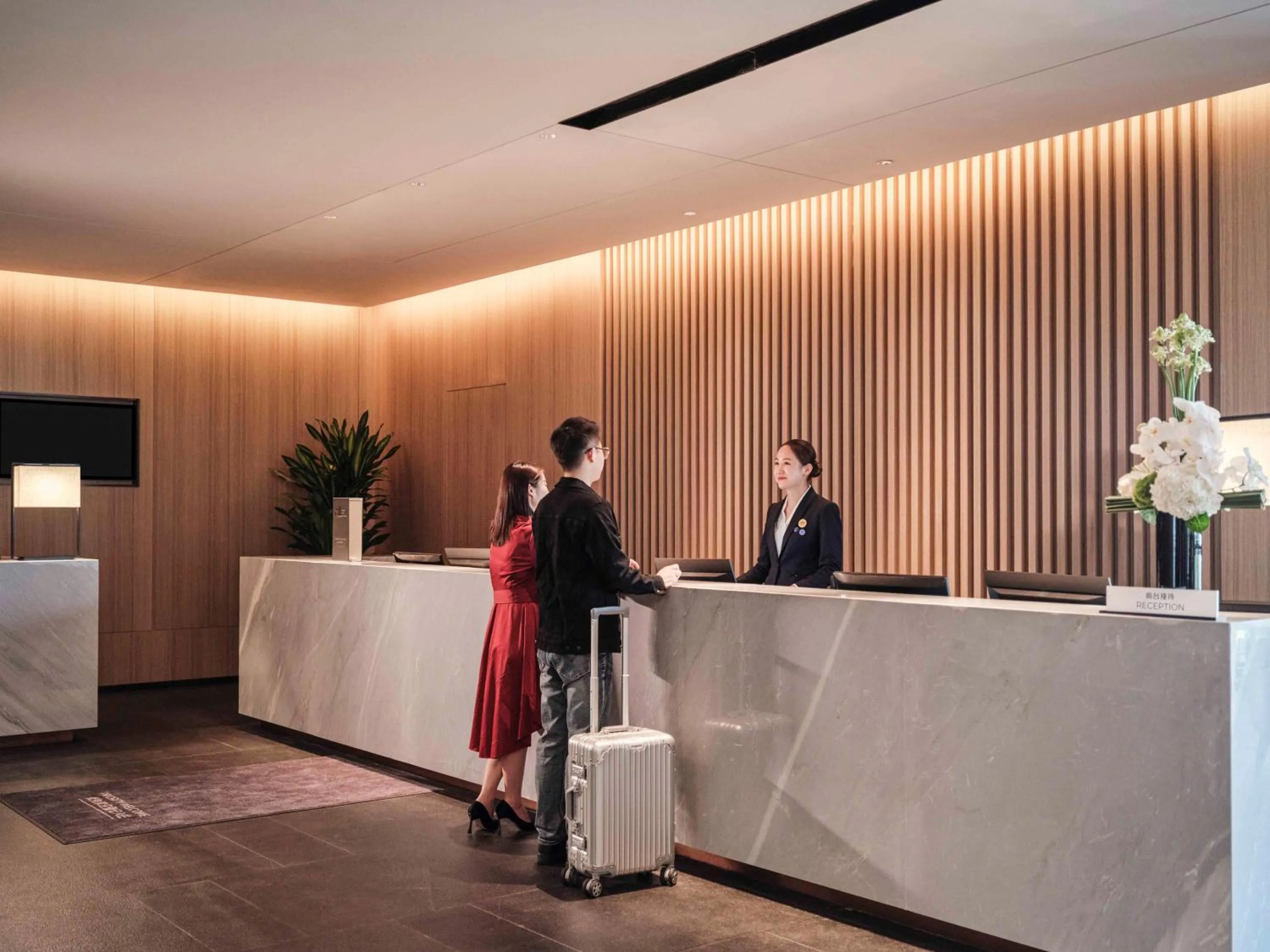 Lobby or reception in Novotel Shanghai Qingpu Excellence