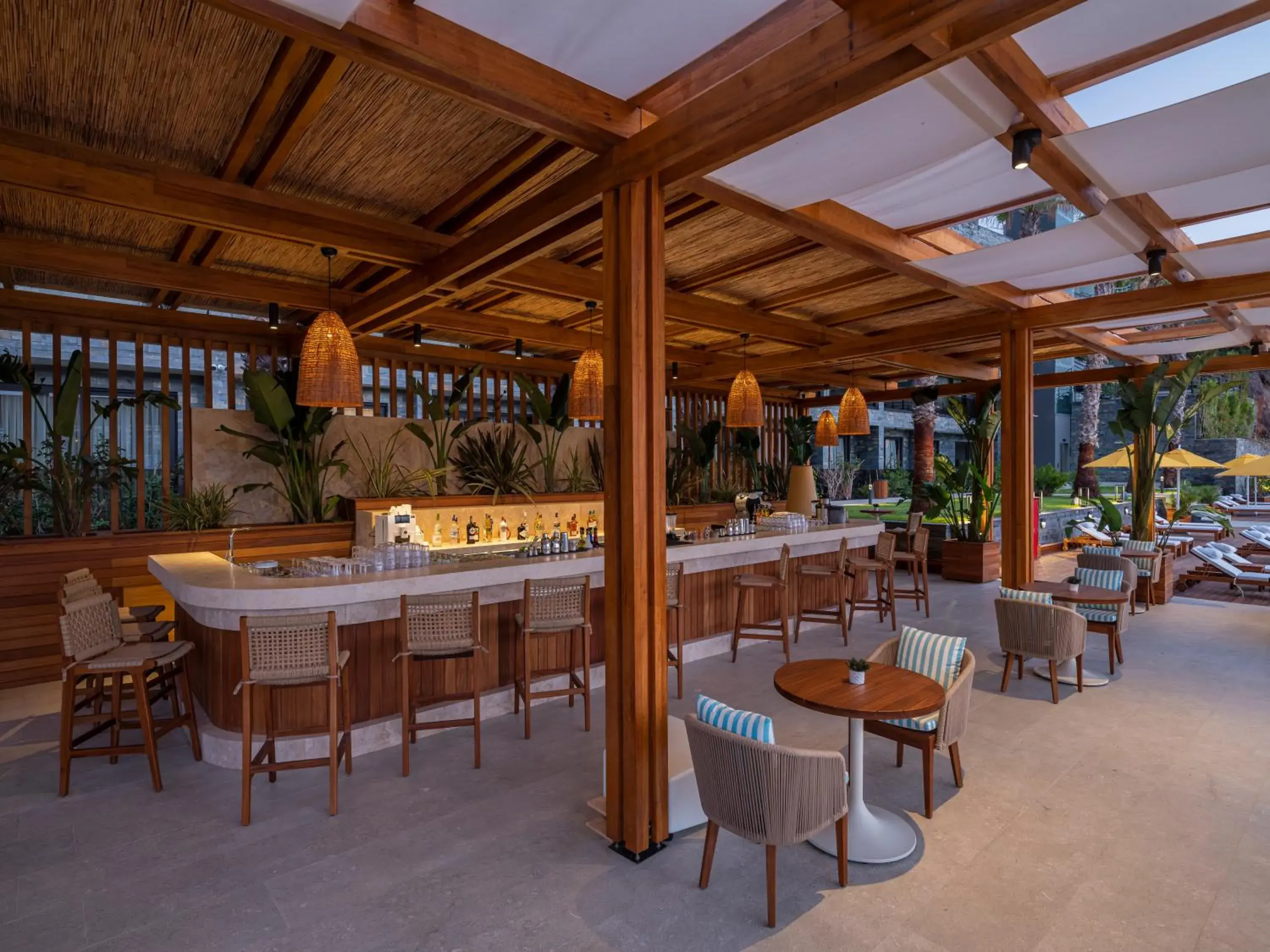 Lounge or bar in The Bodrum Hotel Yalıkavak - MGallery Collection Lounge or bar in The Bodrum Hotel Yalıkavak - MGallery Collection